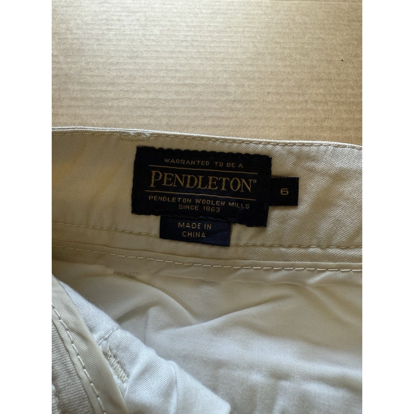 Pendleton Beige Straight Leg Mid-Rise Pants Womens Casual Flat Front Size 6