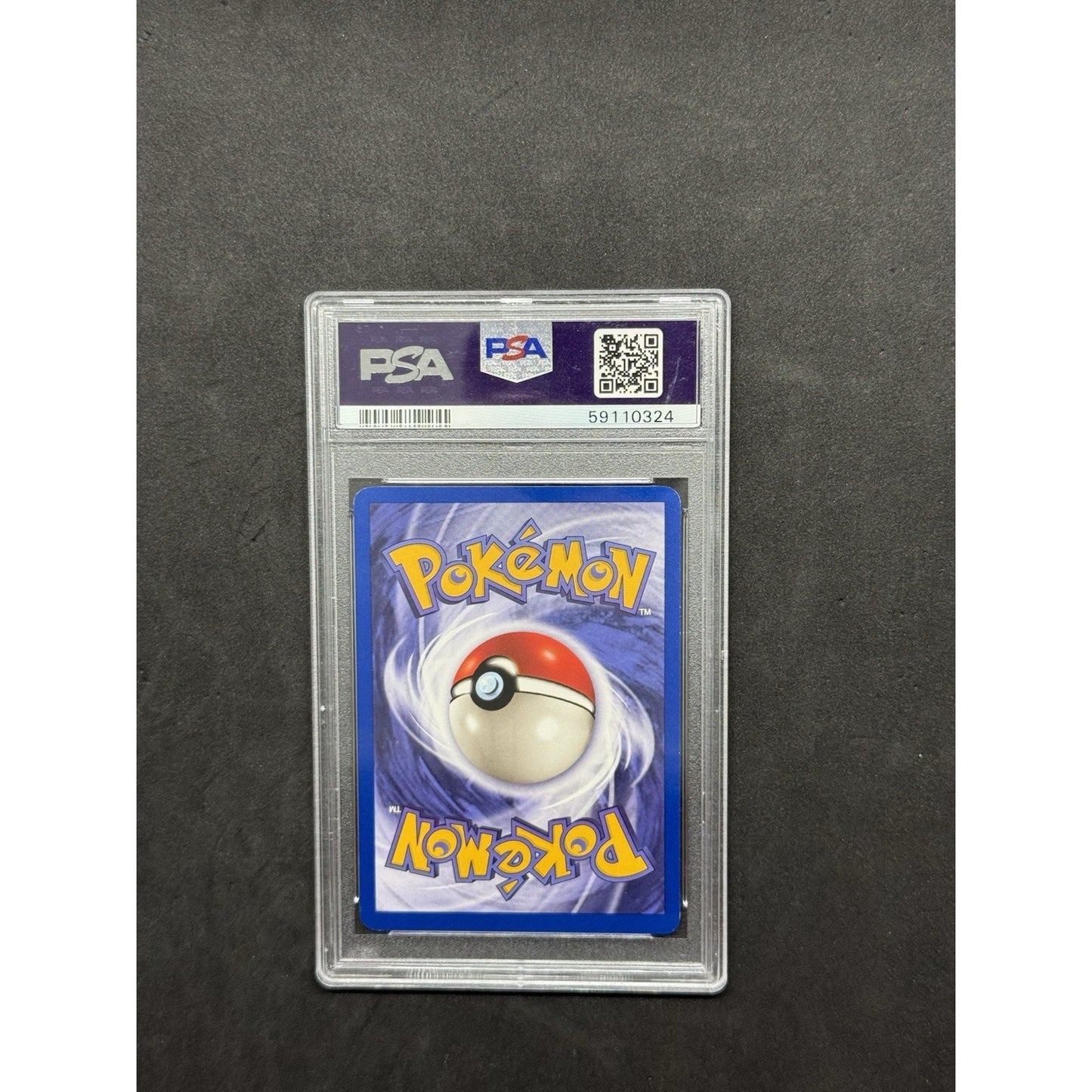 Pokemon Team Rocket 1st Edition Dark Jolteon 38/82 PSA 8