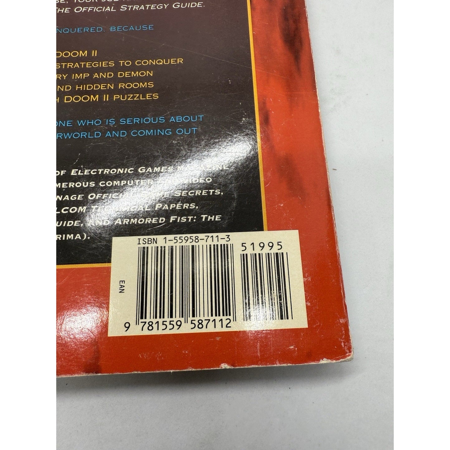 DOOM II Official Strategy Guide Prima 1994 PC FPS Shooter Walkthrough Book 90s