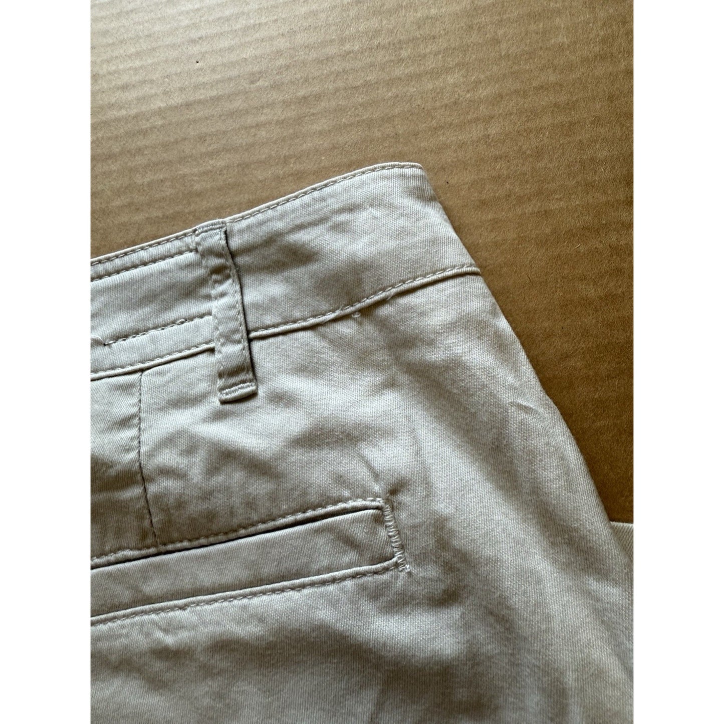 Pendleton Beige Straight Leg Mid-Rise Pants Womens Casual Flat Front Size 6