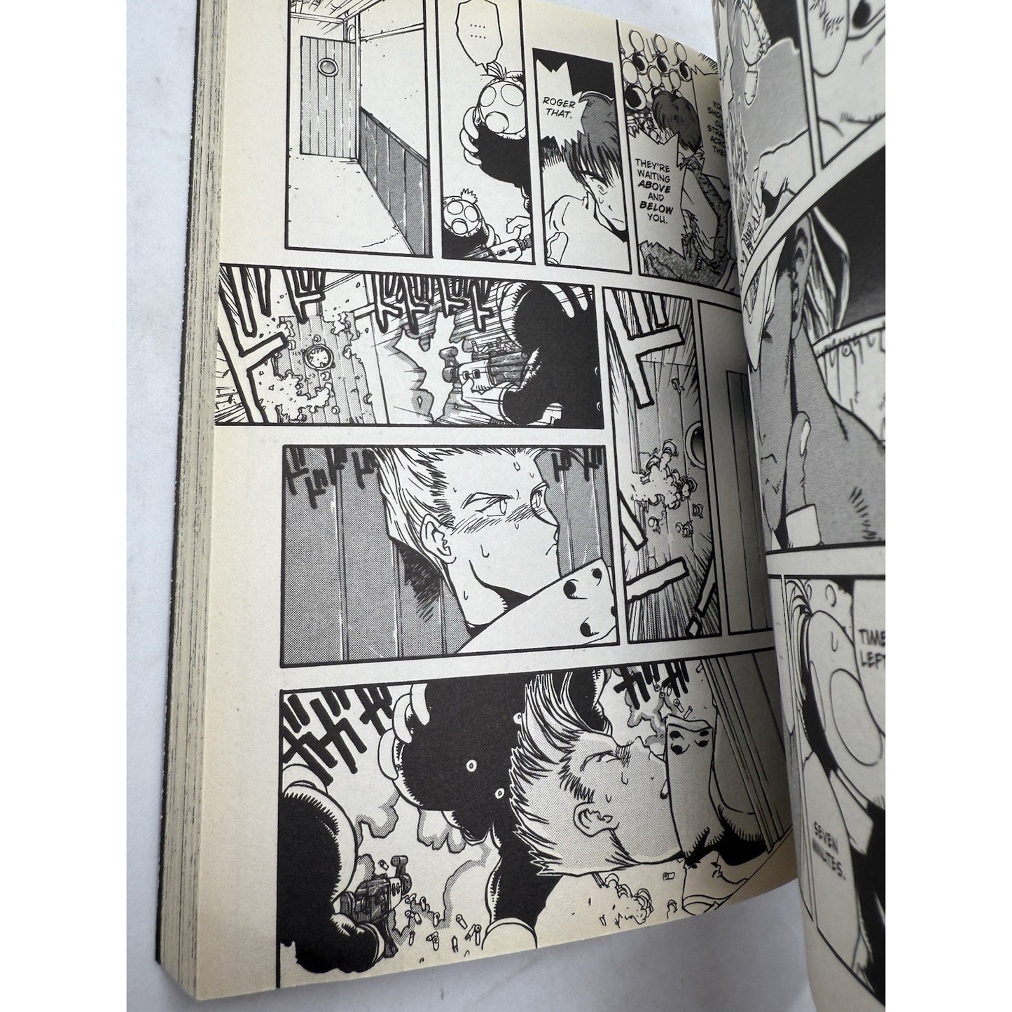 Trigun Volume Vol. 1 Manga by Yasuhiro Nightow English Dark Horse Manga 2003