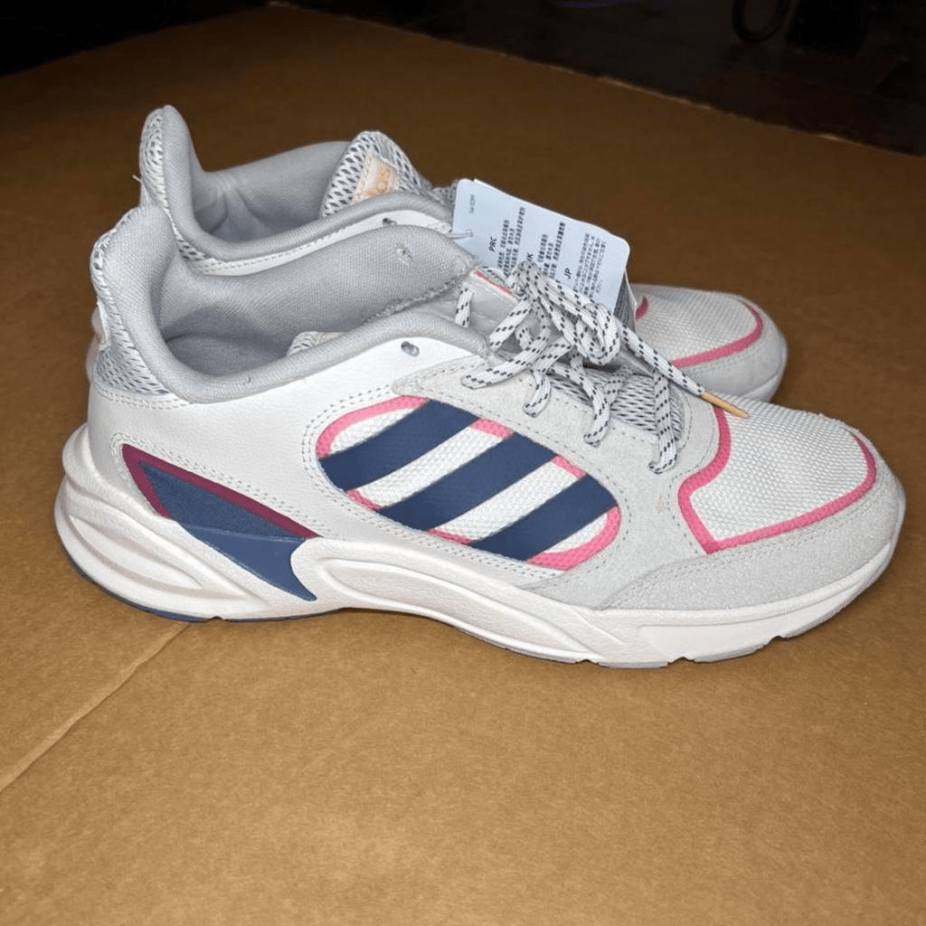 Adidas 90s Valasian Sneaker Nwt Womens Size 10 - thriftgoblin