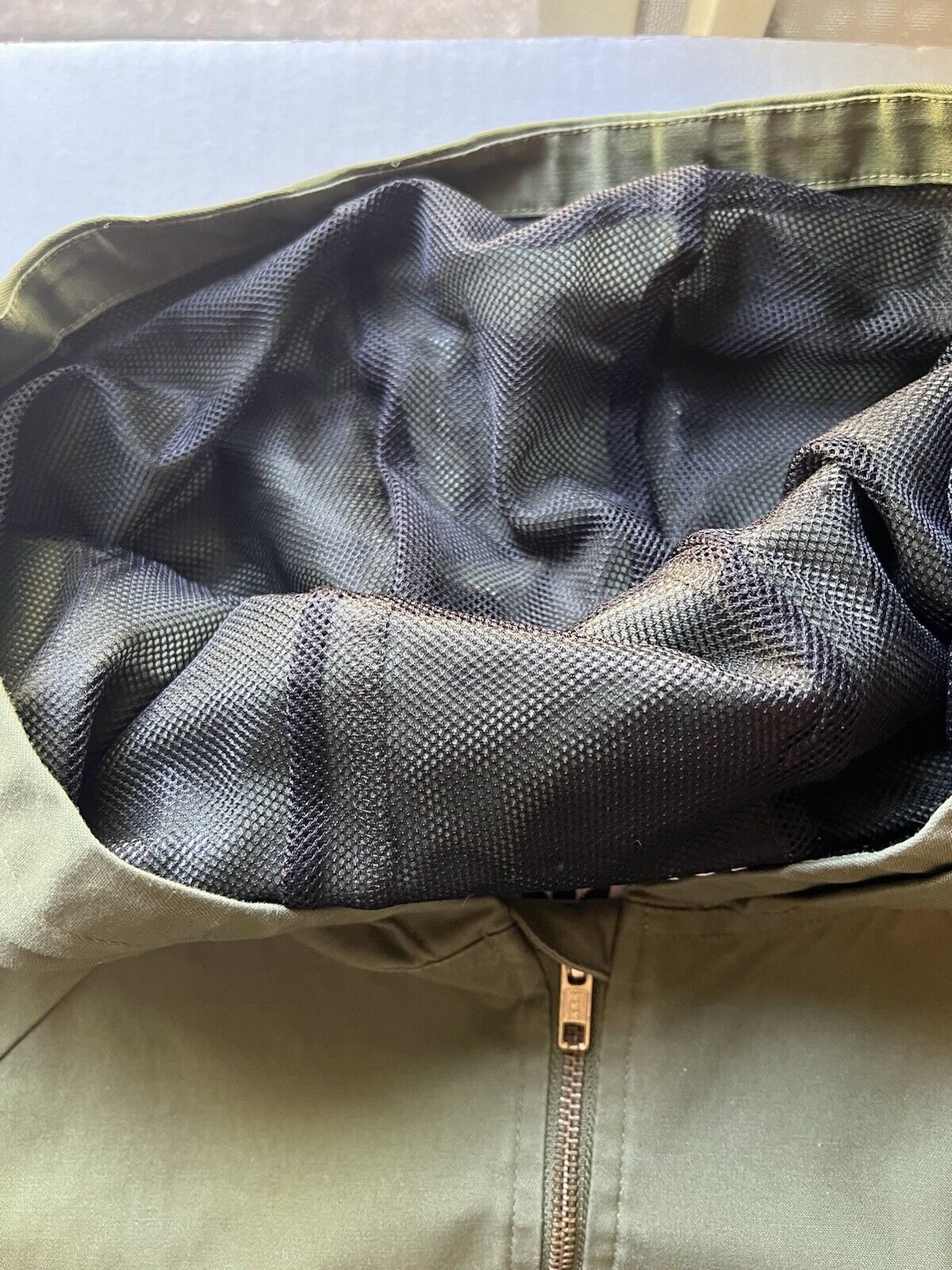 ADIDAS WIND Hooded JACKET SKATEBOARDING ARMY GREEN GOLD FULL ZIP Large - thriftgoblin