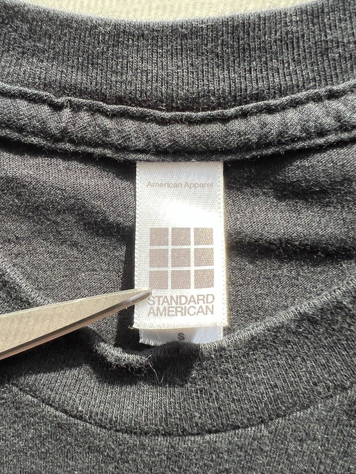 Apple “Ipod Nano” 1,000 Songs. AA Double Sided T Shirt Vintage 2000 Black Size S - thriftgoblin