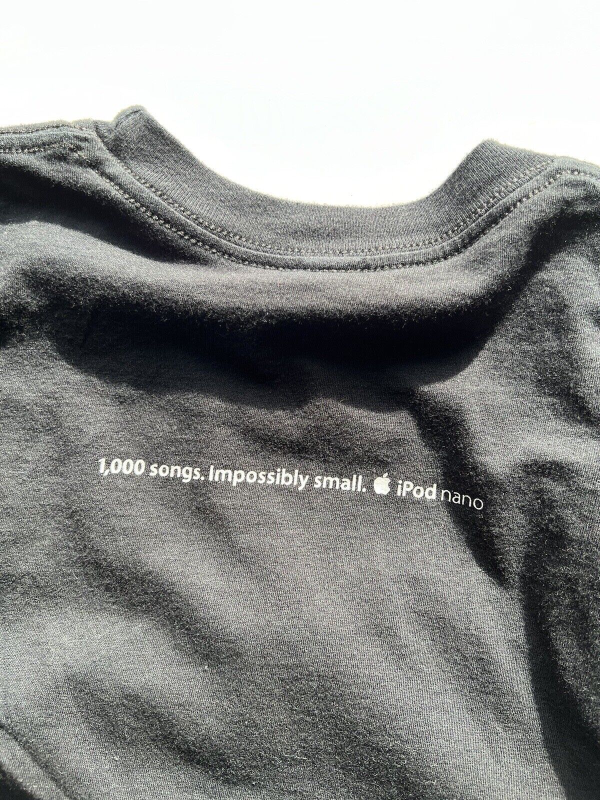 Apple “Ipod Nano” 1,000 Songs. AA Double Sided T Shirt Vintage 2000 Black Size S - thriftgoblin