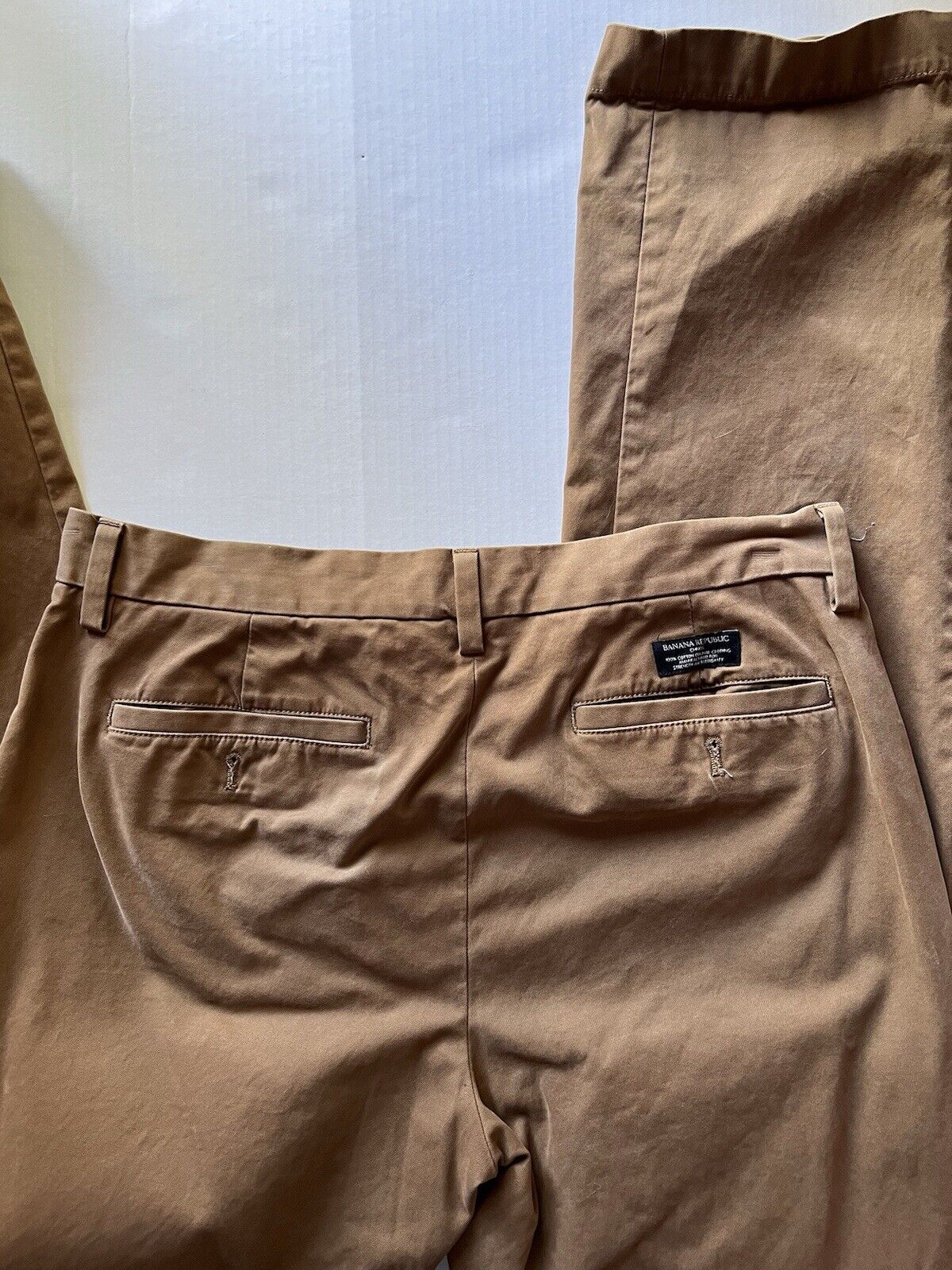 Banana Republic Emerson Chino Pants Mens 32x34 Brown Tan Khaki Straight Low Rise - thriftgoblin