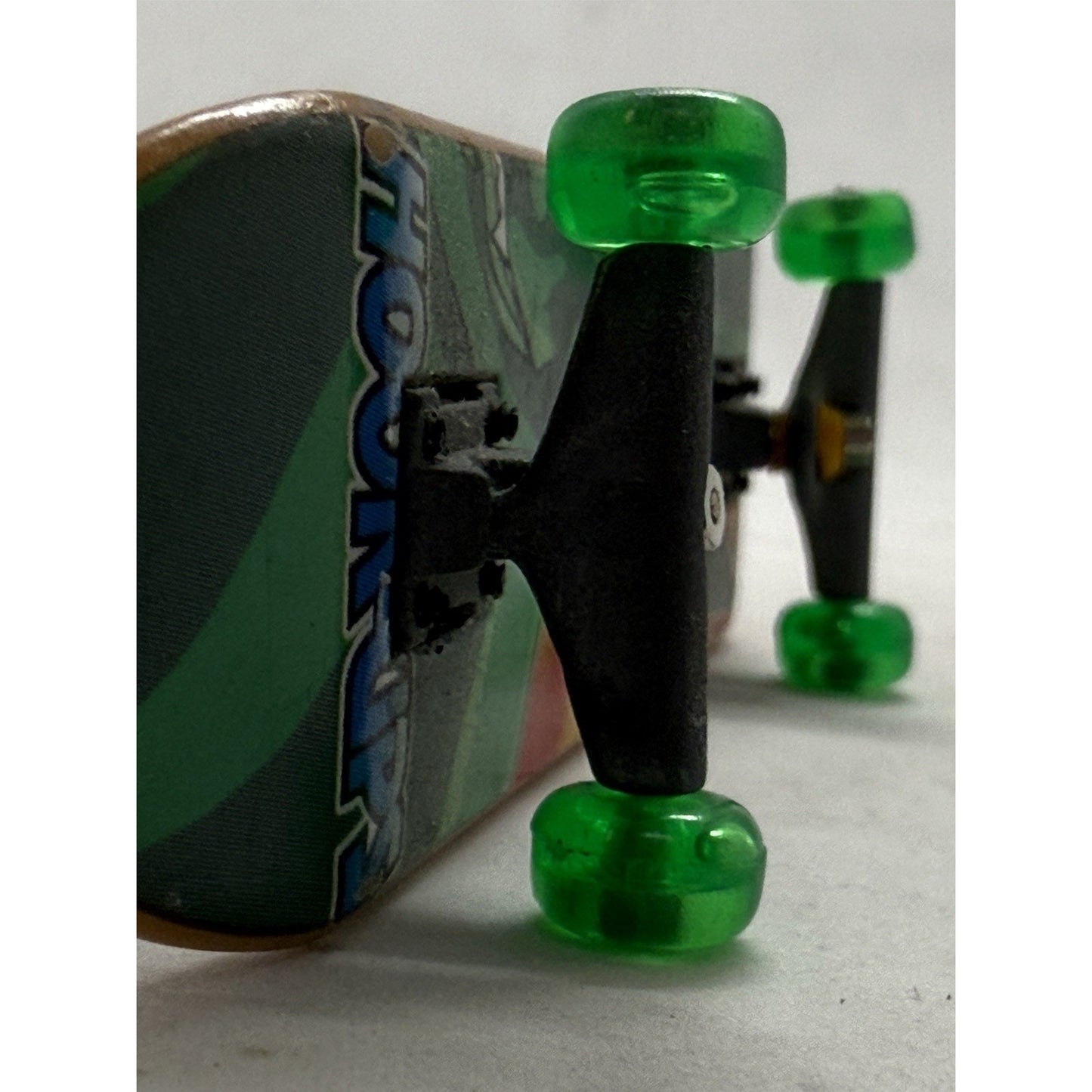 Tech Deck Hook-Ups Devil Man Fingerboard Toy Vintage Anime Skateboard Loose RARE
