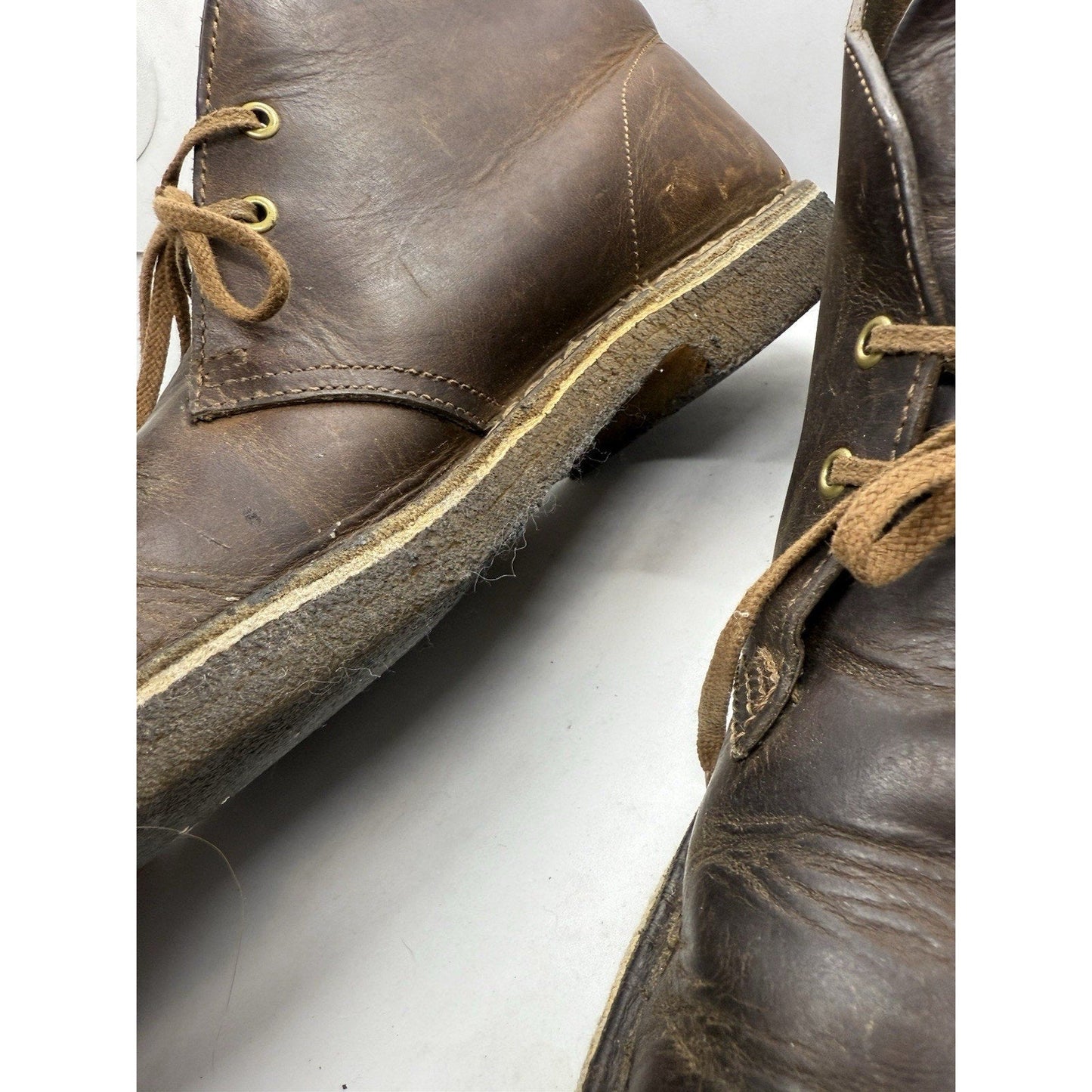 Clarks Originals Desert Chukka Boot 26101682 M 11 Brown Leather Gum Sole Shoes - thriftgoblin