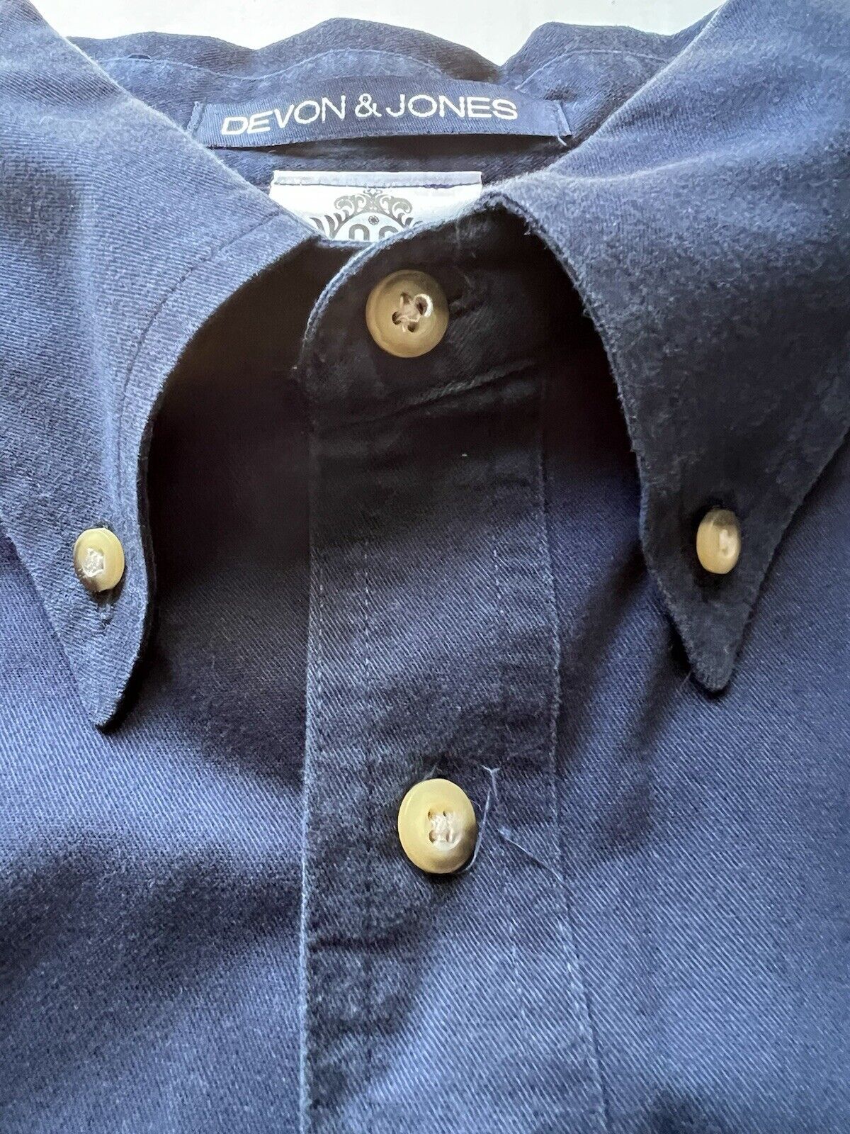 Club 33 Embroidered tag Mens XL Blue Longsleeve Button Up Devon & Jones Disneyland Rare - thriftgoblin