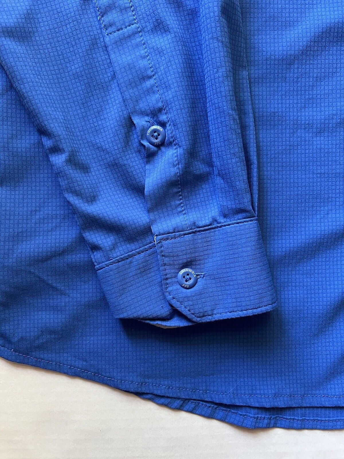 COLUMBIA Fishing Shirt Men's M PFG Bright Blue Vented Back Panel UPF 50 Sun - thriftgoblin