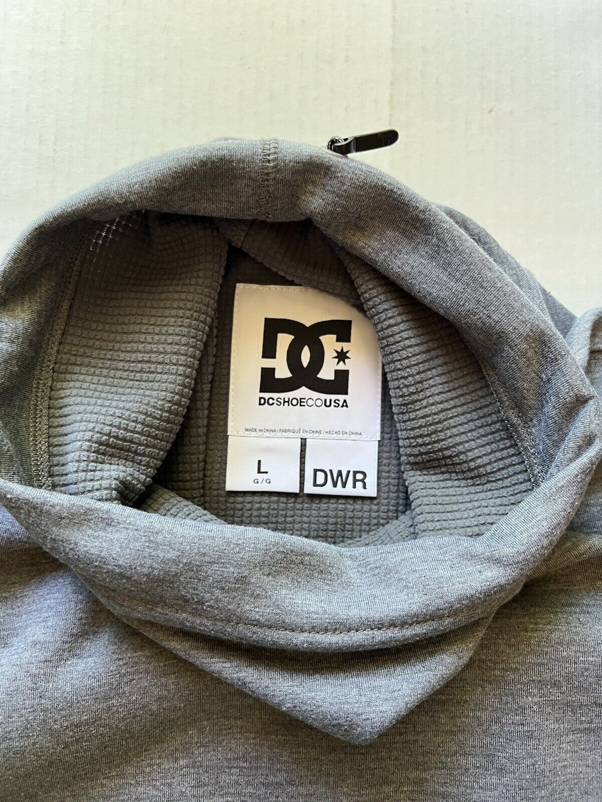 DC SHOES DWR Technical Funnel Zipper Pocket SWEATSHIRT BLACK Snowboard Cinch L - thriftgoblin