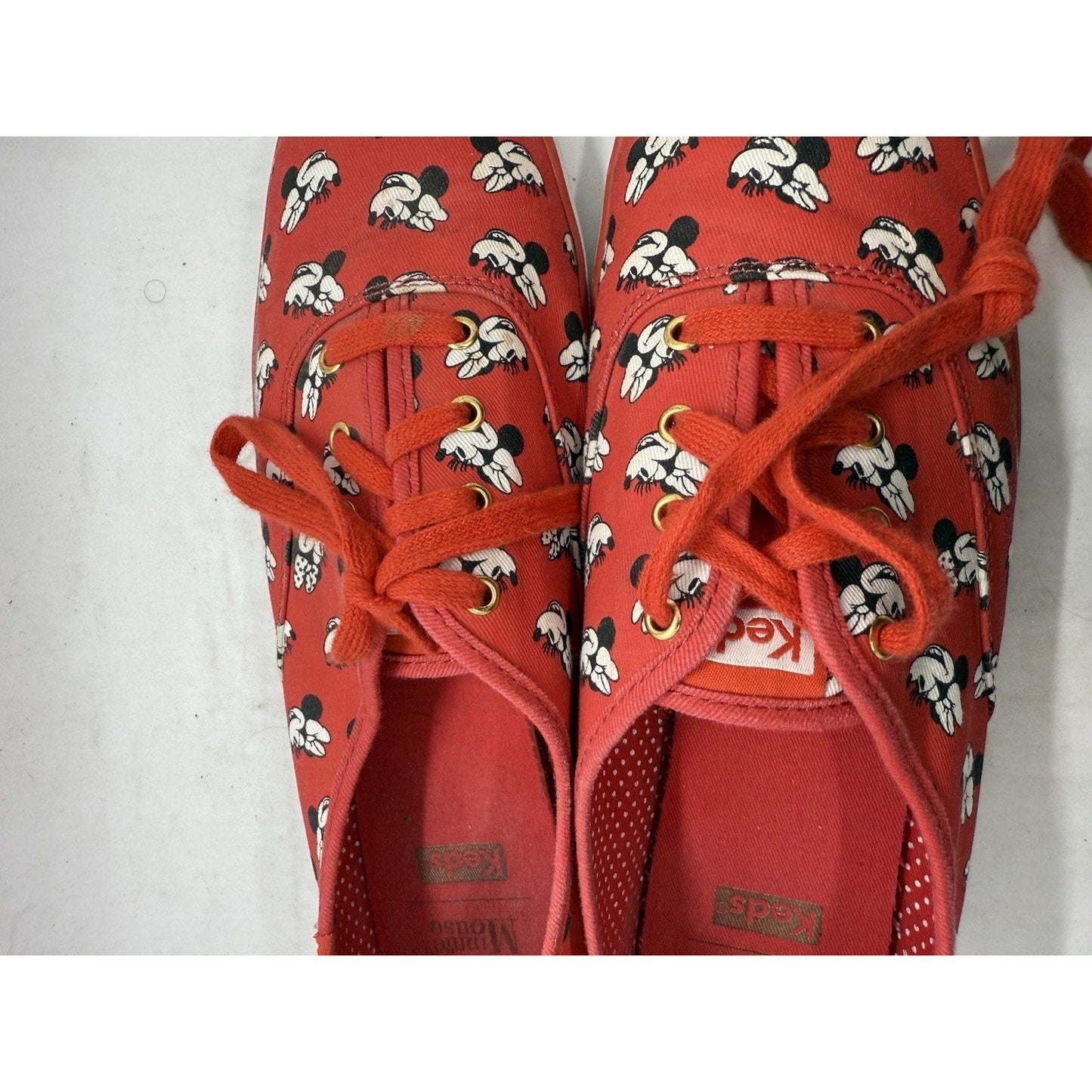 Disney Keds Minnie Mouse Red Canvas Sneakers Women’s 11 Lace Up Casual Shoes Fun - thriftgoblin