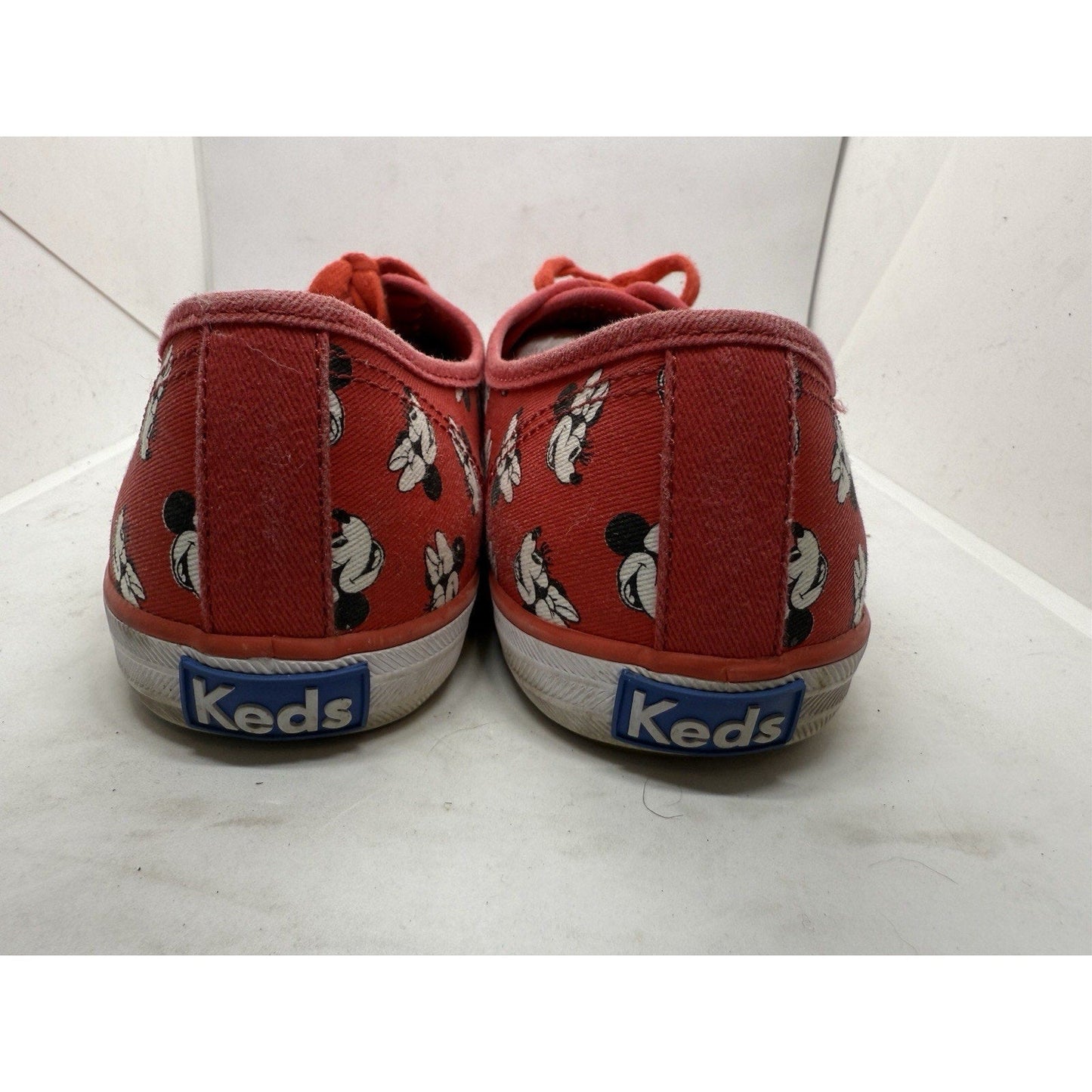 Disney Keds Minnie Mouse Red Canvas Sneakers Women’s 11 Lace Up Casual Shoes Fun - thriftgoblin