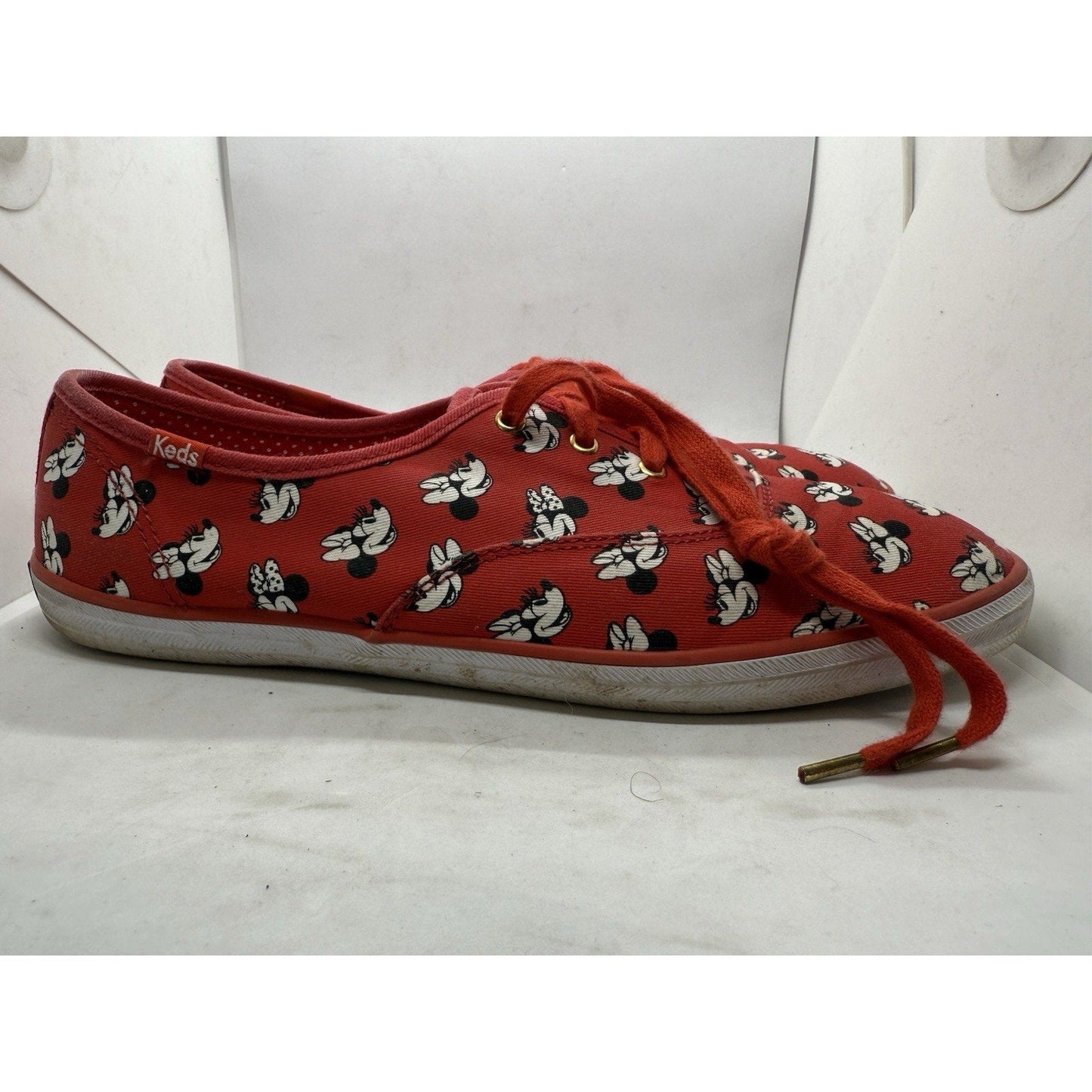 Disney Keds Minnie Mouse Red Canvas Sneakers Women’s 11 Lace Up Casual Shoes Fun - thriftgoblin