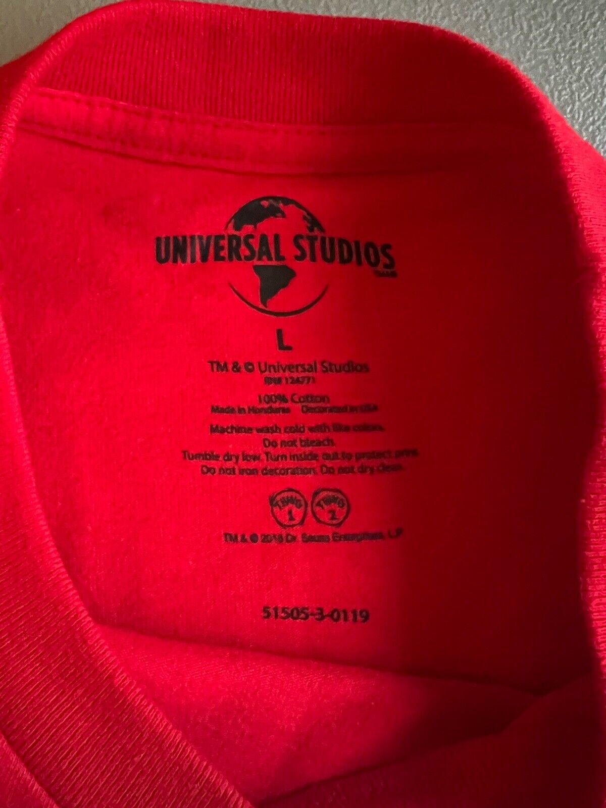 Dr. Seuss Universal Studios Red T Shirt Thing 2 Size Large NWT! - thriftgoblin