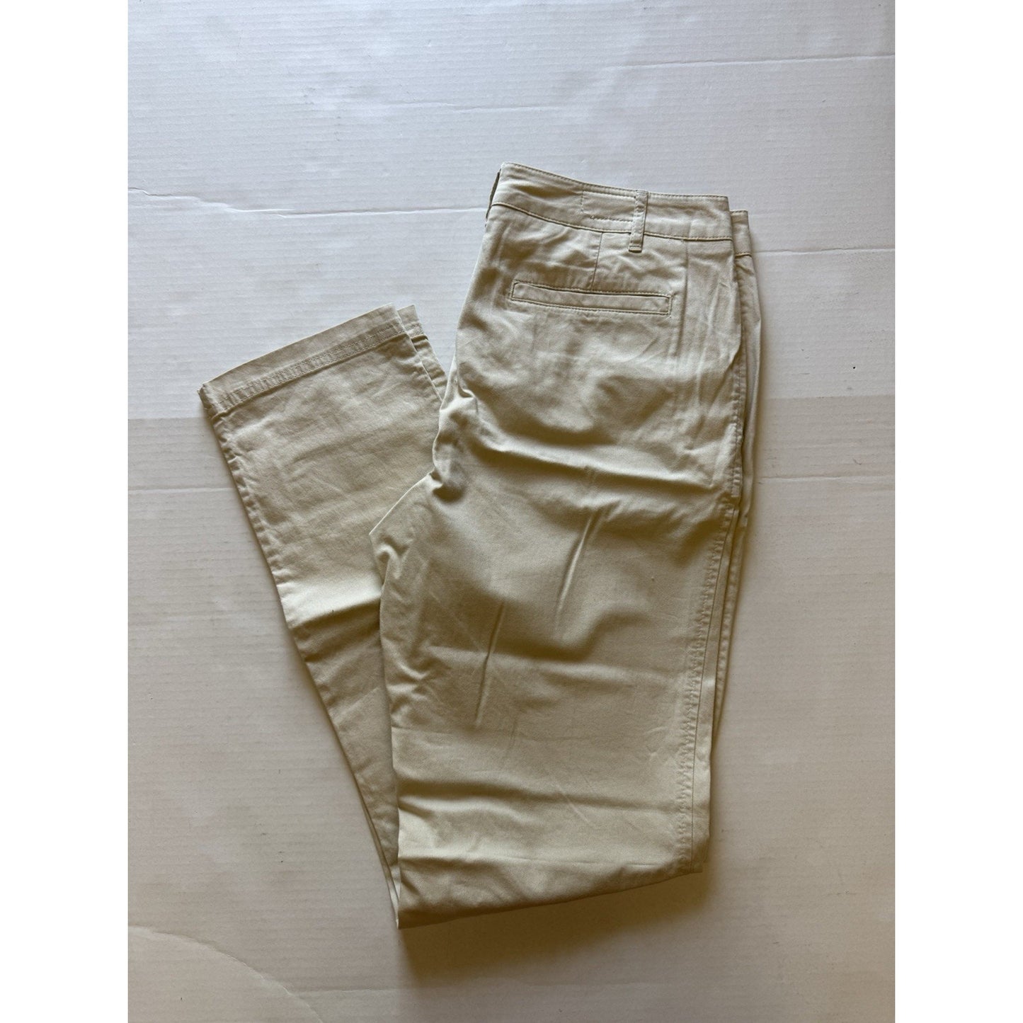 Pendleton Beige Straight Leg Mid-Rise Pants Womens Casual Flat Front Size 6