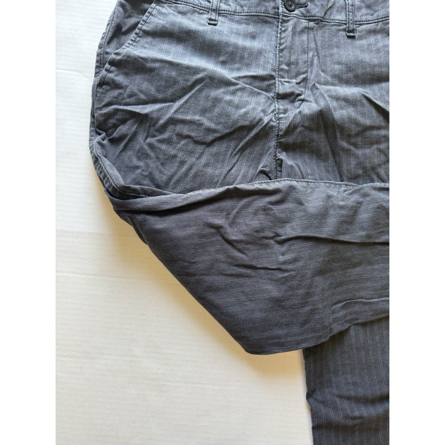 Hollister Epic Flex Taper Pants W33 L32 Gray Pinstripe Men’s Casual Stret - thriftgoblin