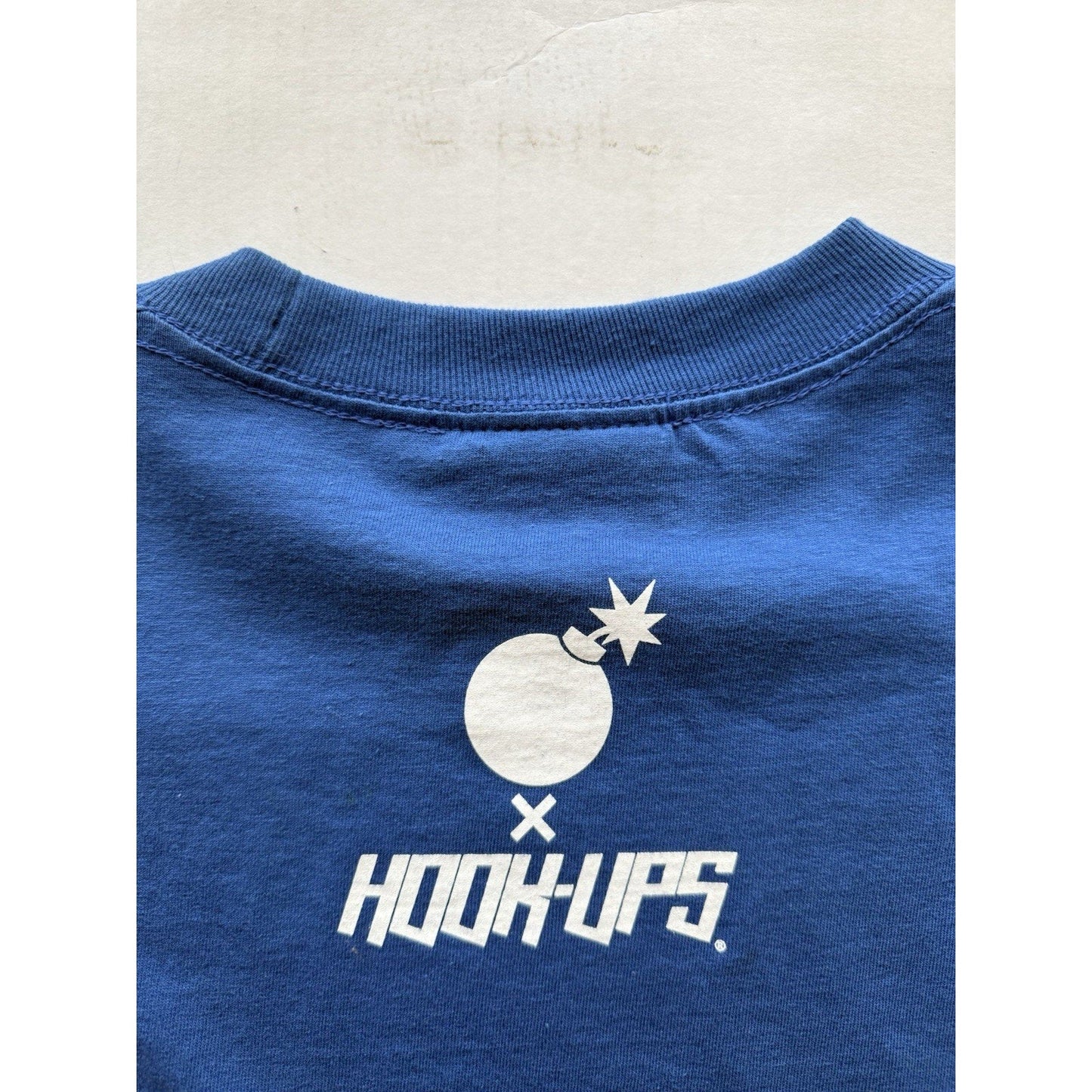 Hook - ups X The Hundreds Collab Brand Anime Shirt Alice in Wonderland Sz XL - thriftgoblin