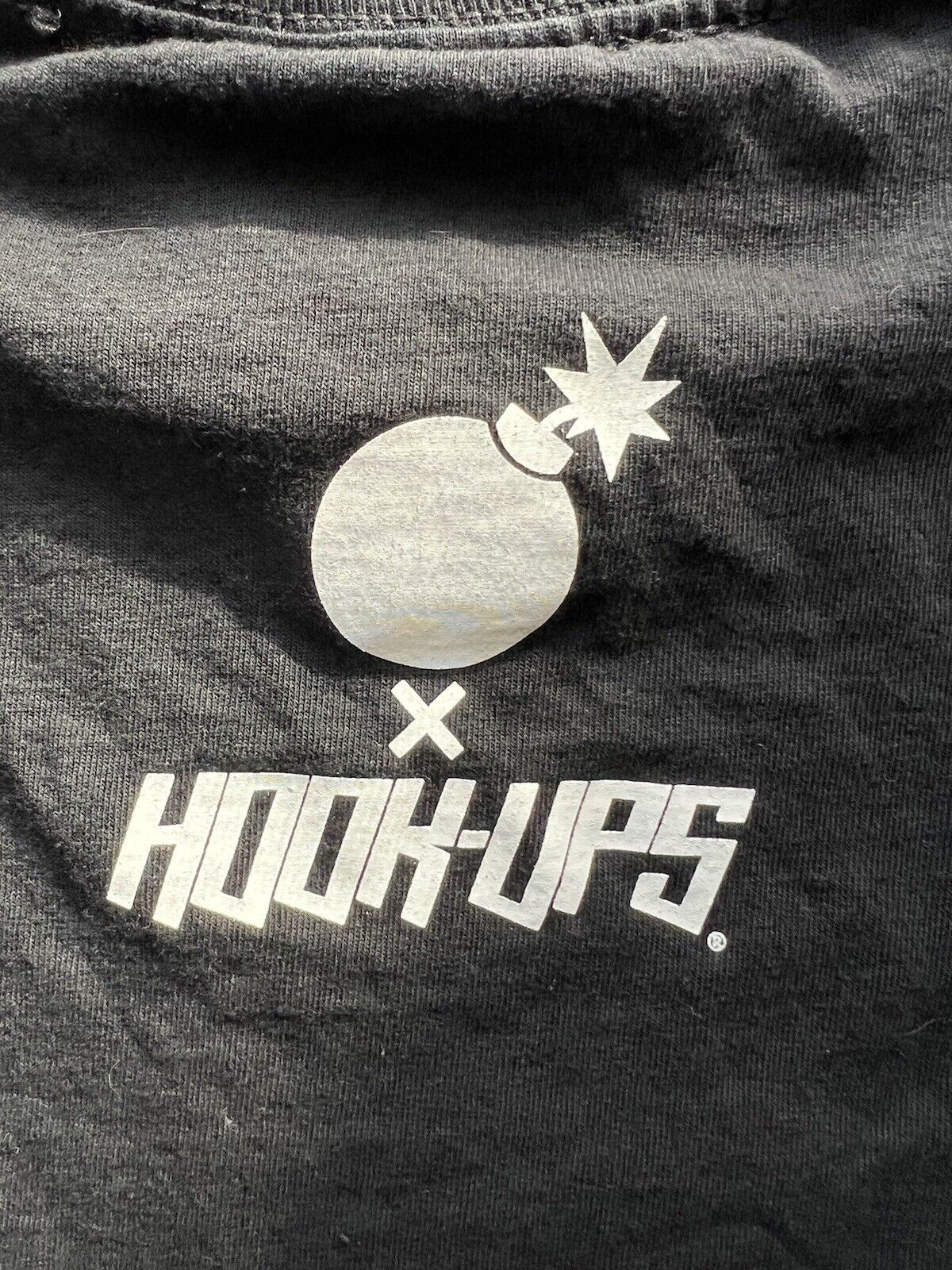 Hook Ups X The Hundreds Crewneck. Mens Size Small. Skateboard. Black Tshirt. - thriftgoblin