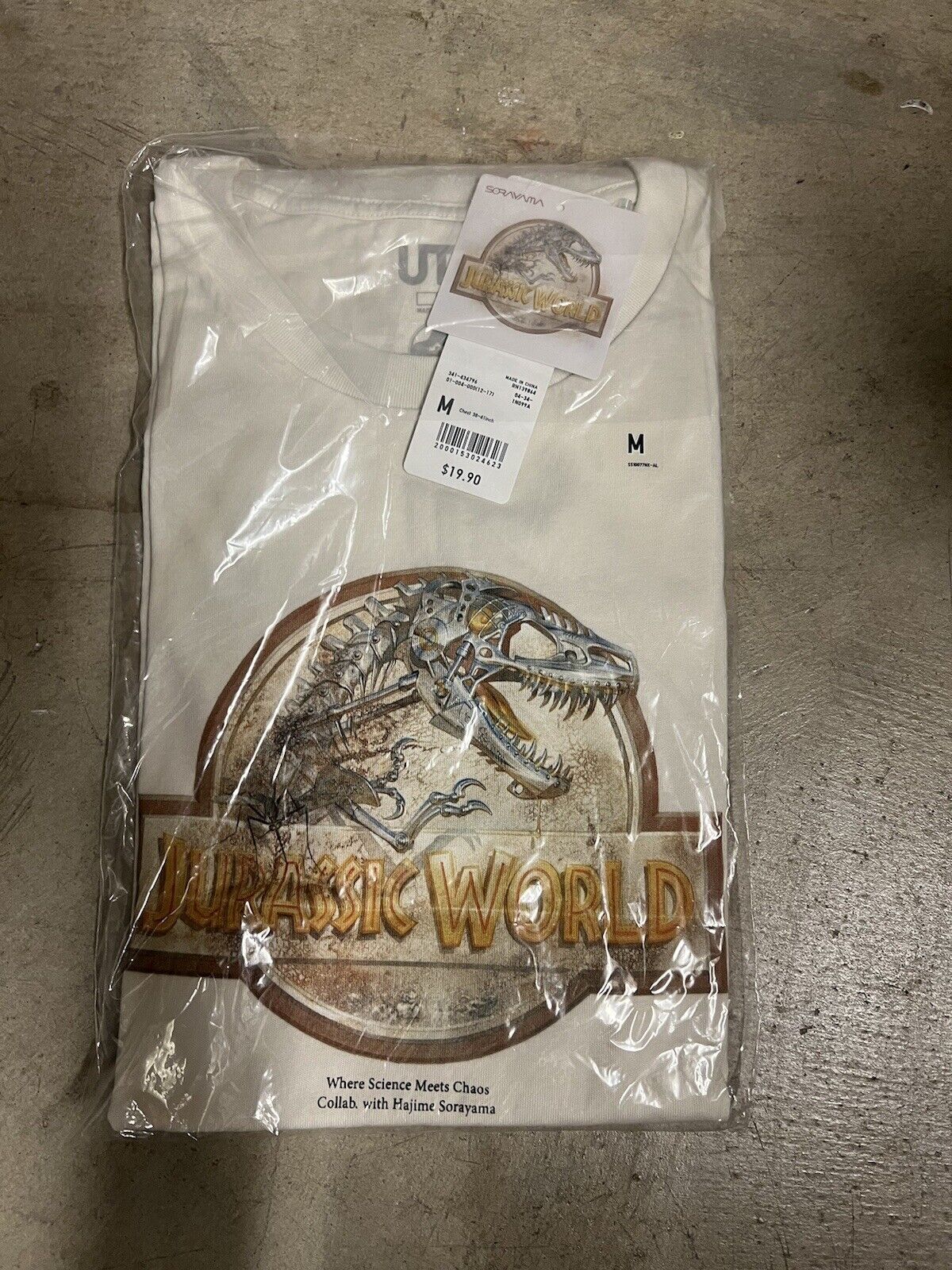 Jurassic World Collab Hajime Sorayama Uniqlo Off White Mens Shirt M Science Park - thriftgoblin