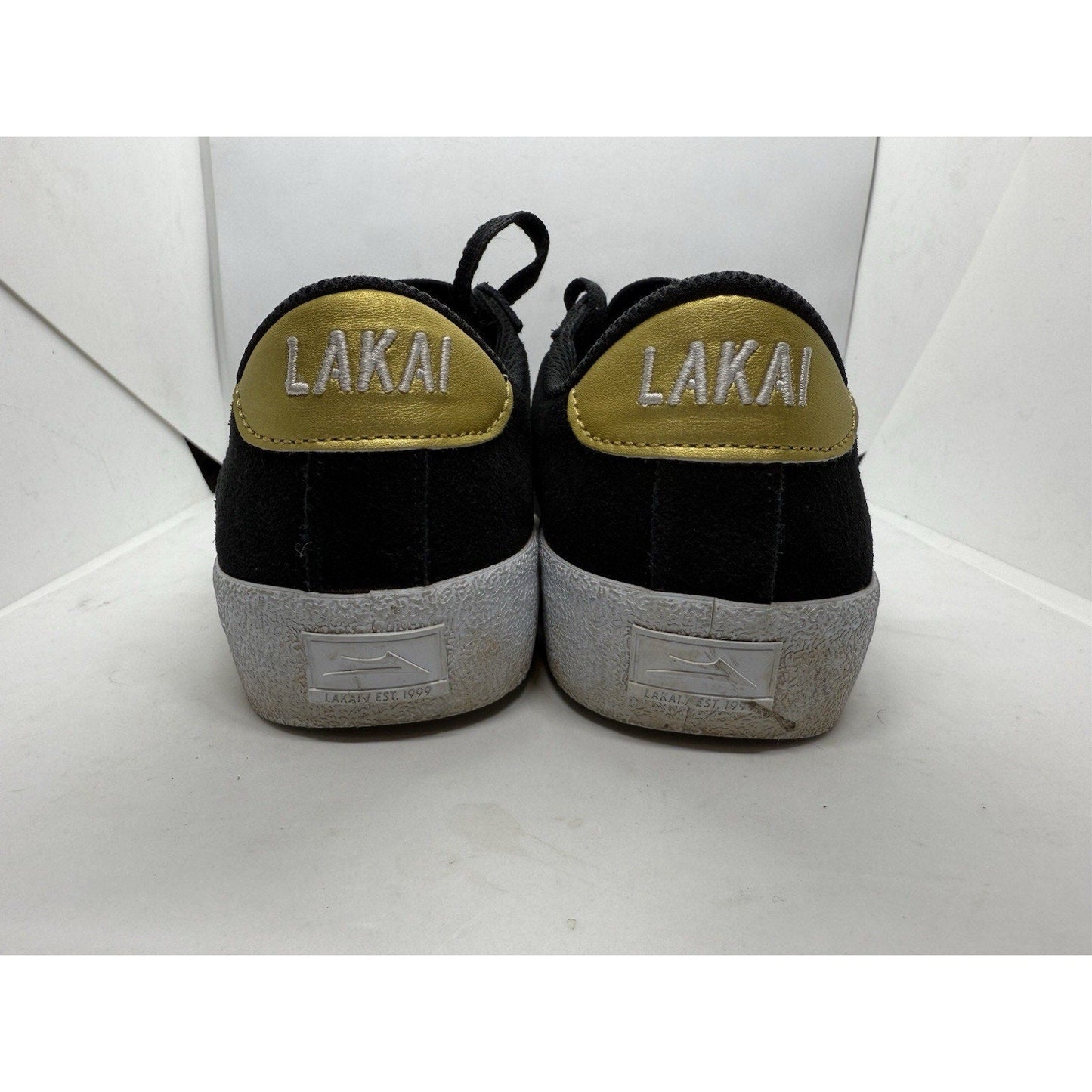 Lakai Newport Black/Gold Suede Skate Shoes – PARA - MOUNT Outsole Skateboard Ollie - thriftgoblin