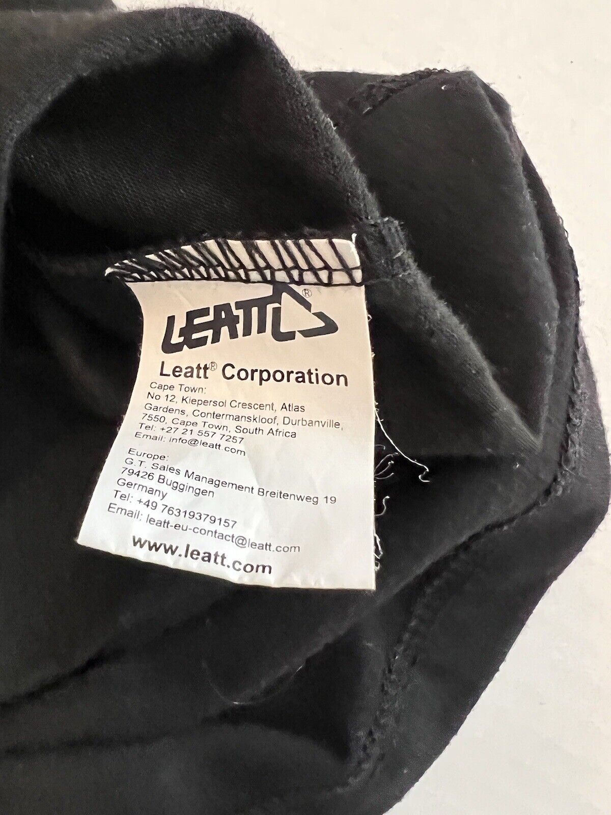 Leatt Bicycling Shirt Crewneck Tee Black Size Large - thriftgoblin