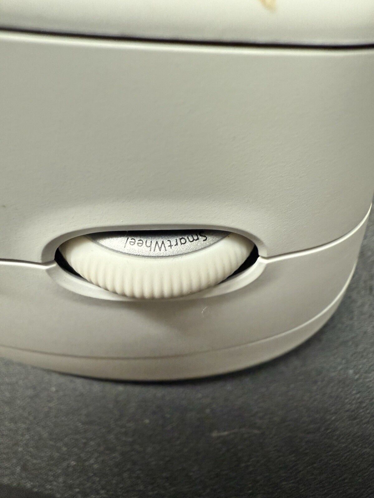 Logitech Lift Vertical Ergonomic Mouse, Wireless - White Comfort Grip Hold - thriftgoblin