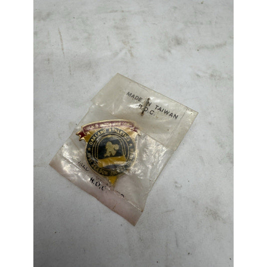 NEW 1991 Oakland A's Athletics Season Ticket Holder Pin World Series Elephant SAC - thriftgoblin