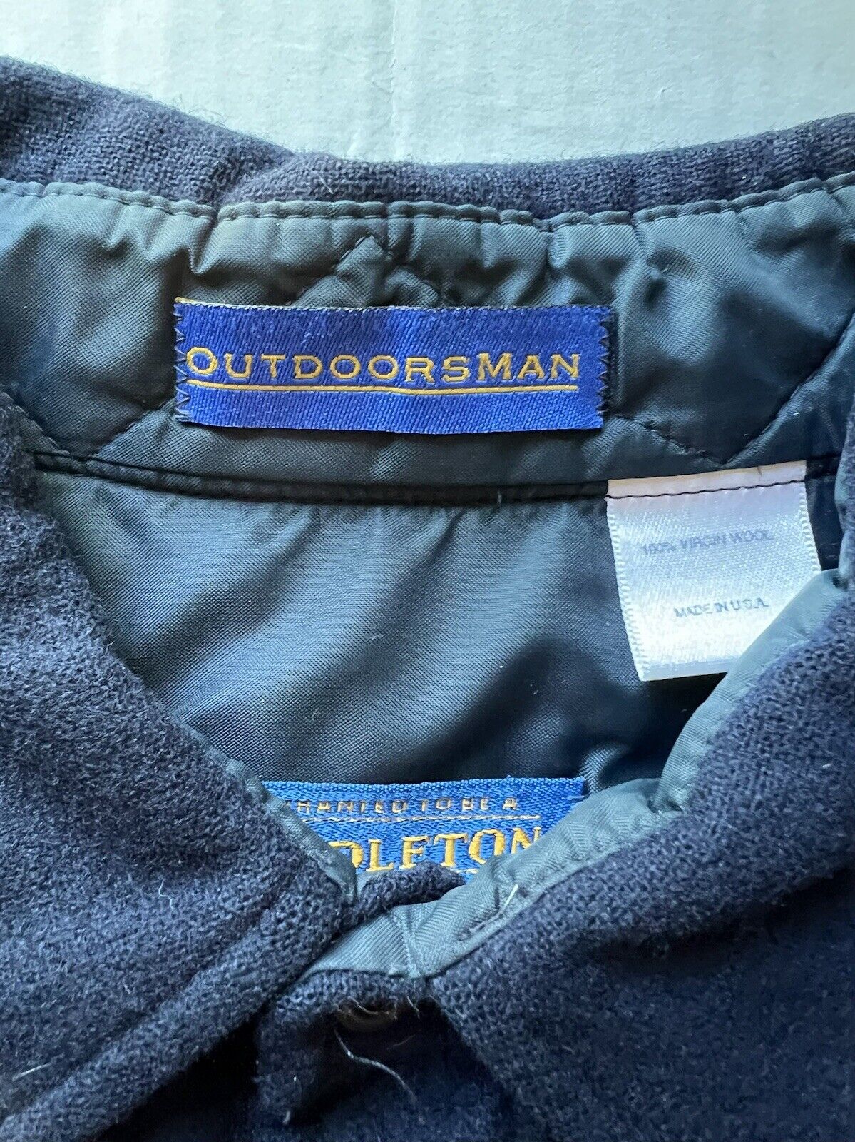 Pendleton Outdoorsman Longlseeve Button Up Shirt Blue Virgin Wool USA Flannel L - thriftgoblin