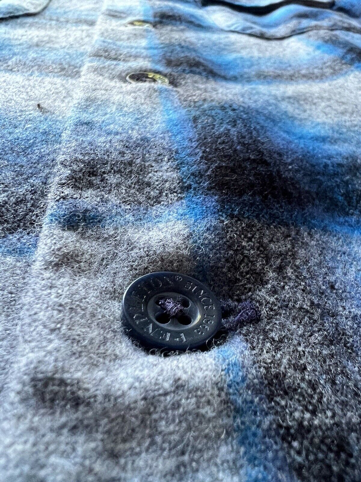 Pendleton The Original Board Shirt Mens Medium USA Virgin Wool Plaid Button Down - thriftgoblin