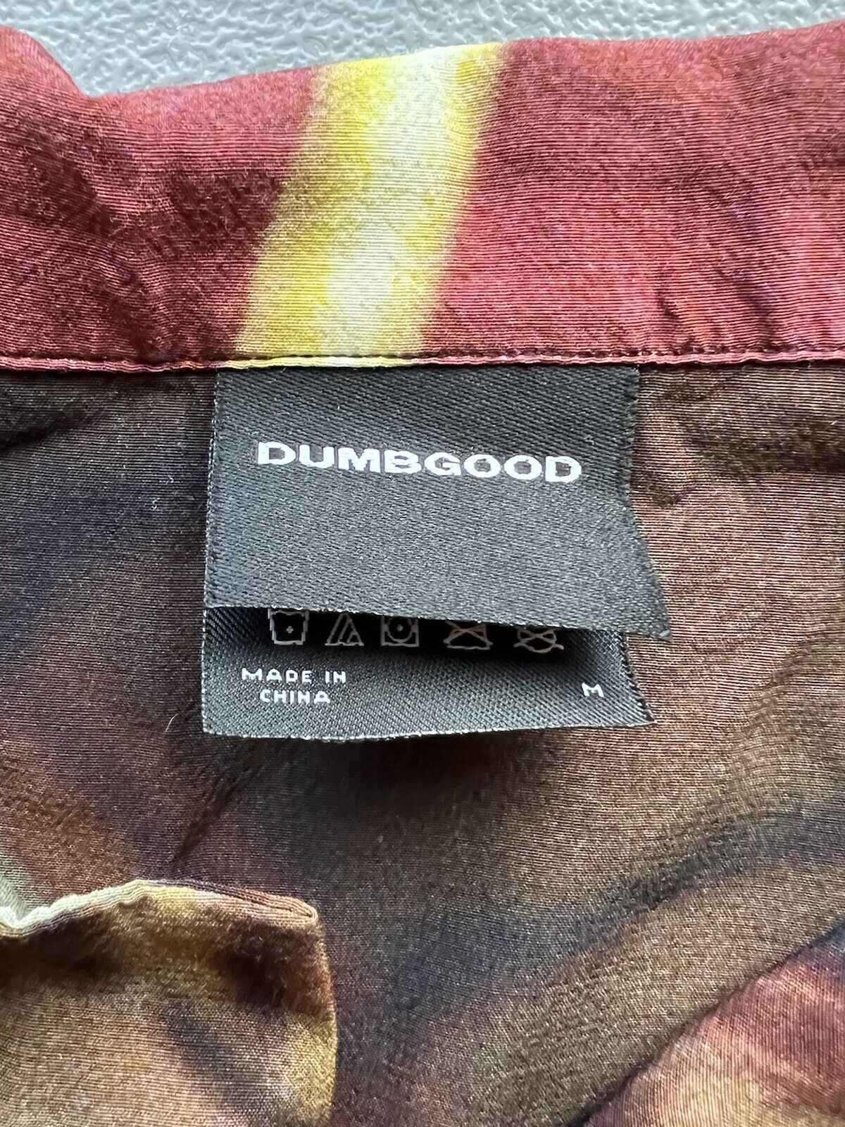 PULP FICTION Gogo Yabari Men Nylon Short Sleeve Button Down Shirt M Dumbgood - thriftgoblin