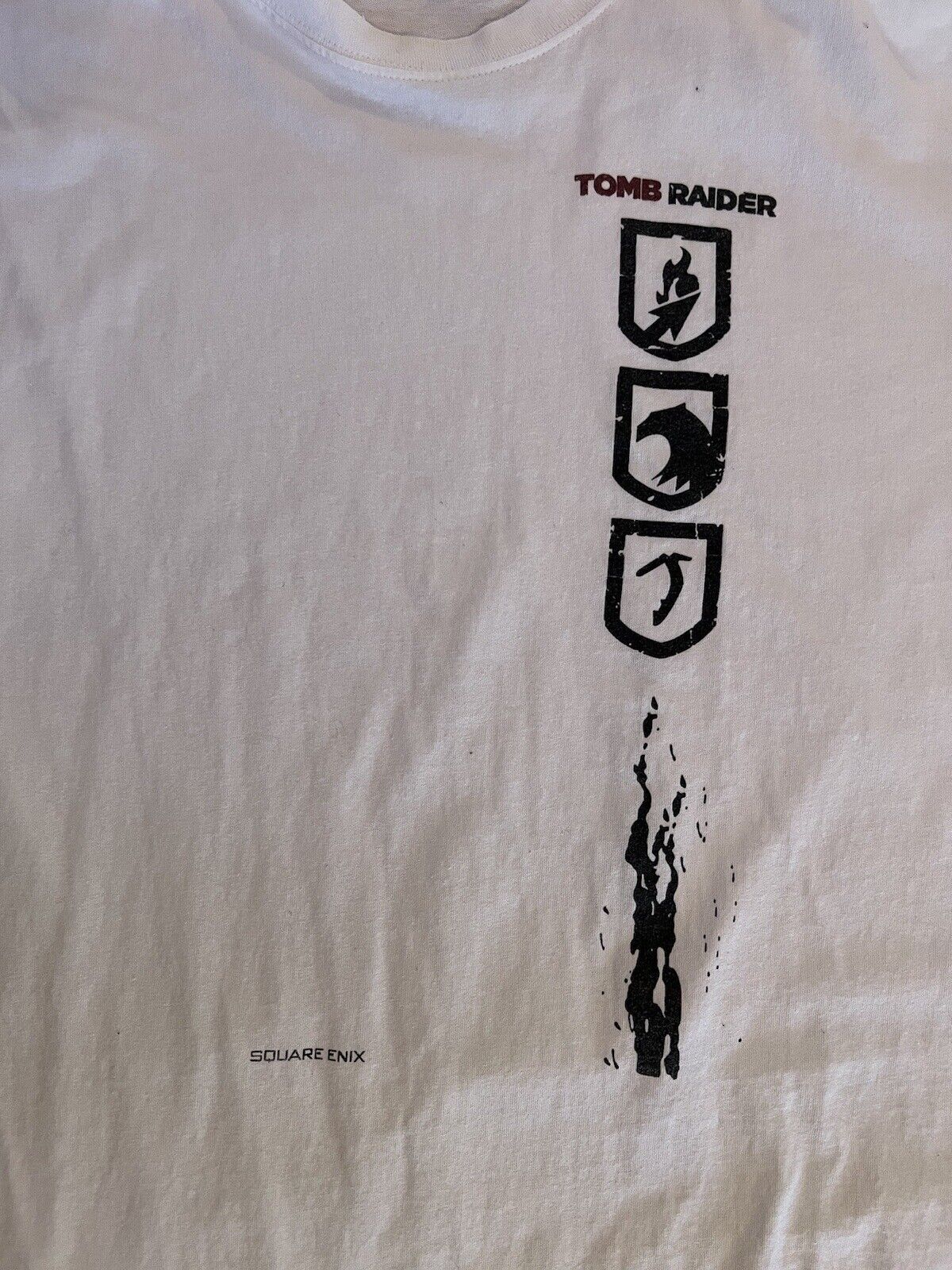 Rare Tomb Raider Square Enix White Lara Croft crew neck Shirt Size Extra large - thriftgoblin