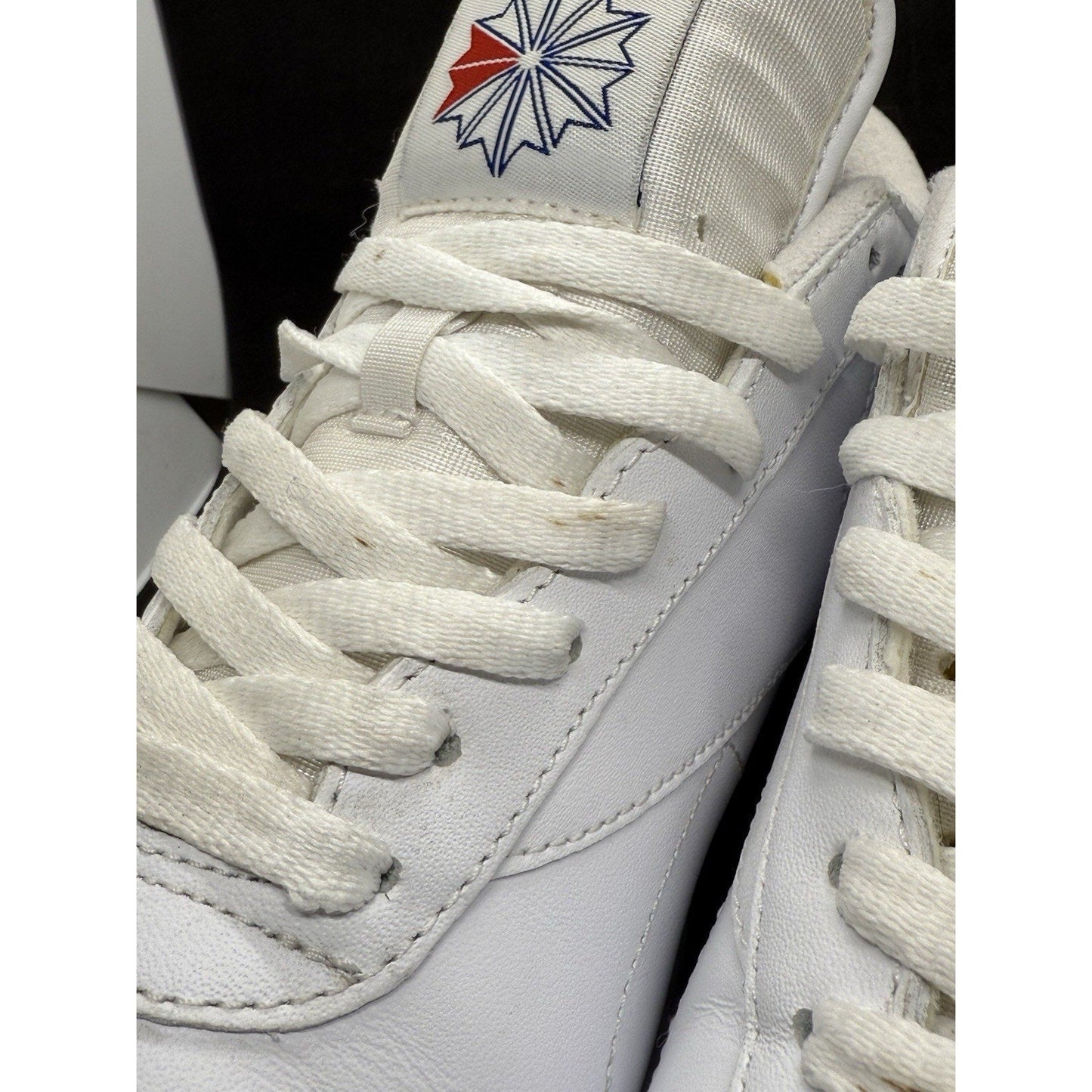 Reebok Ex‑o‑fit White Leather Sneakers Men’s 11.5 Retro Low‑Top Casual Shoes - thriftgoblin