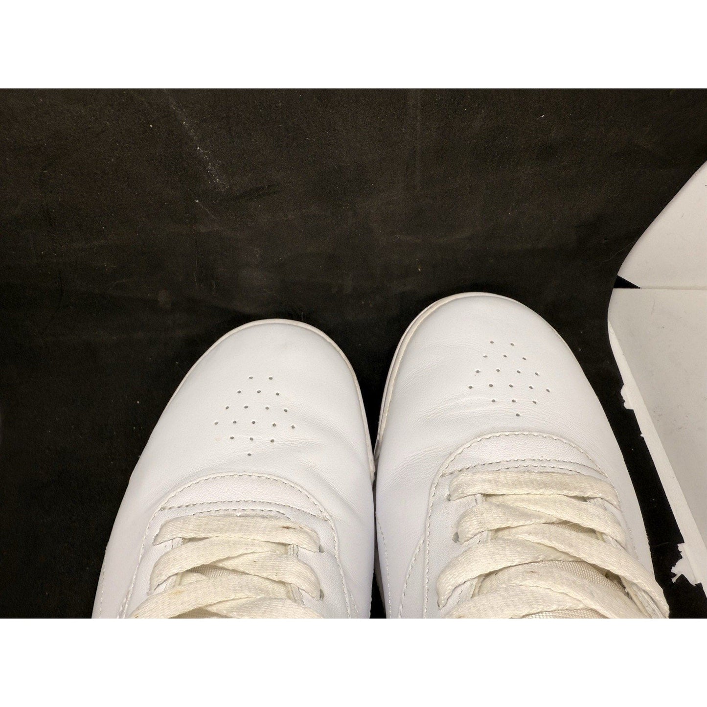 Reebok Ex‑o‑fit White Leather Sneakers Men’s 11.5 Retro Low‑Top Casual Shoes - thriftgoblin