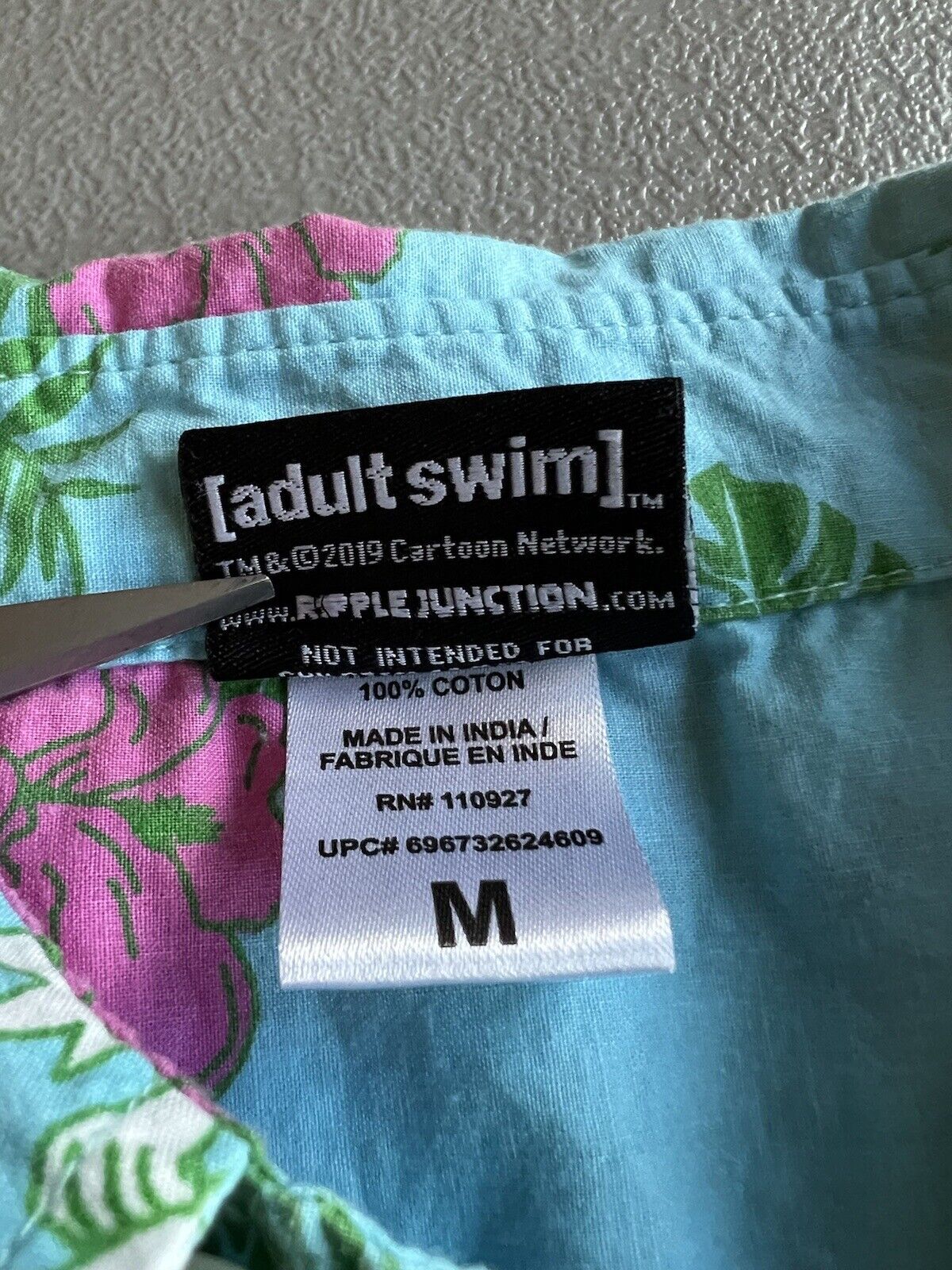 Rick and Morty Blue Hawaiian Floral Button Up Adult Swim Dancing. Squanchy! - thriftgoblin