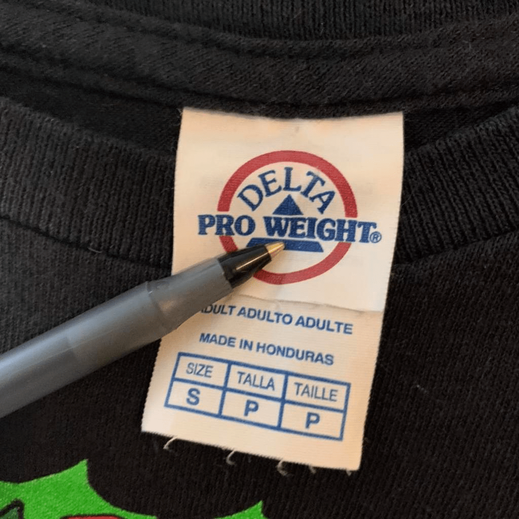 Rick And Morty Xmas Crewneck T-shirt - thriftgoblin