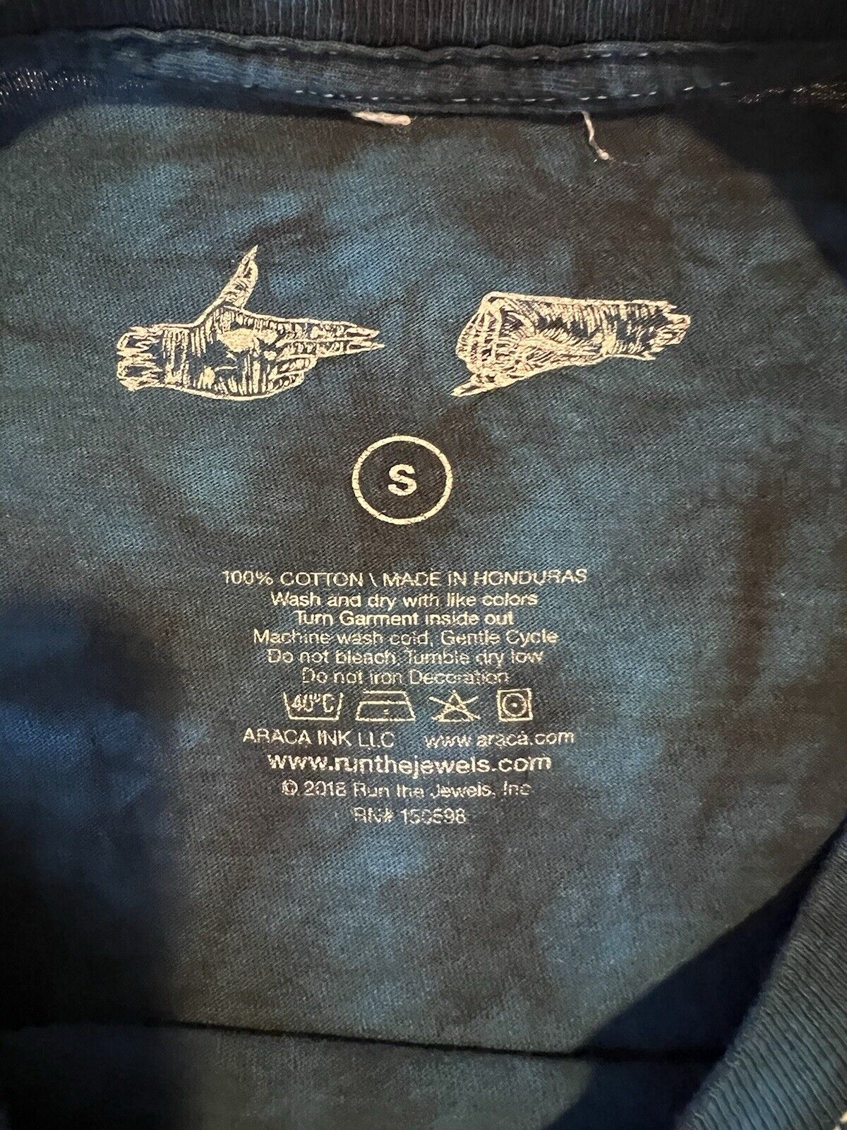 Run The Jewels Golden Fist Blue Washed Tie Dye Tshirt Killer Mike Hip Hop Mens S - thriftgoblin
