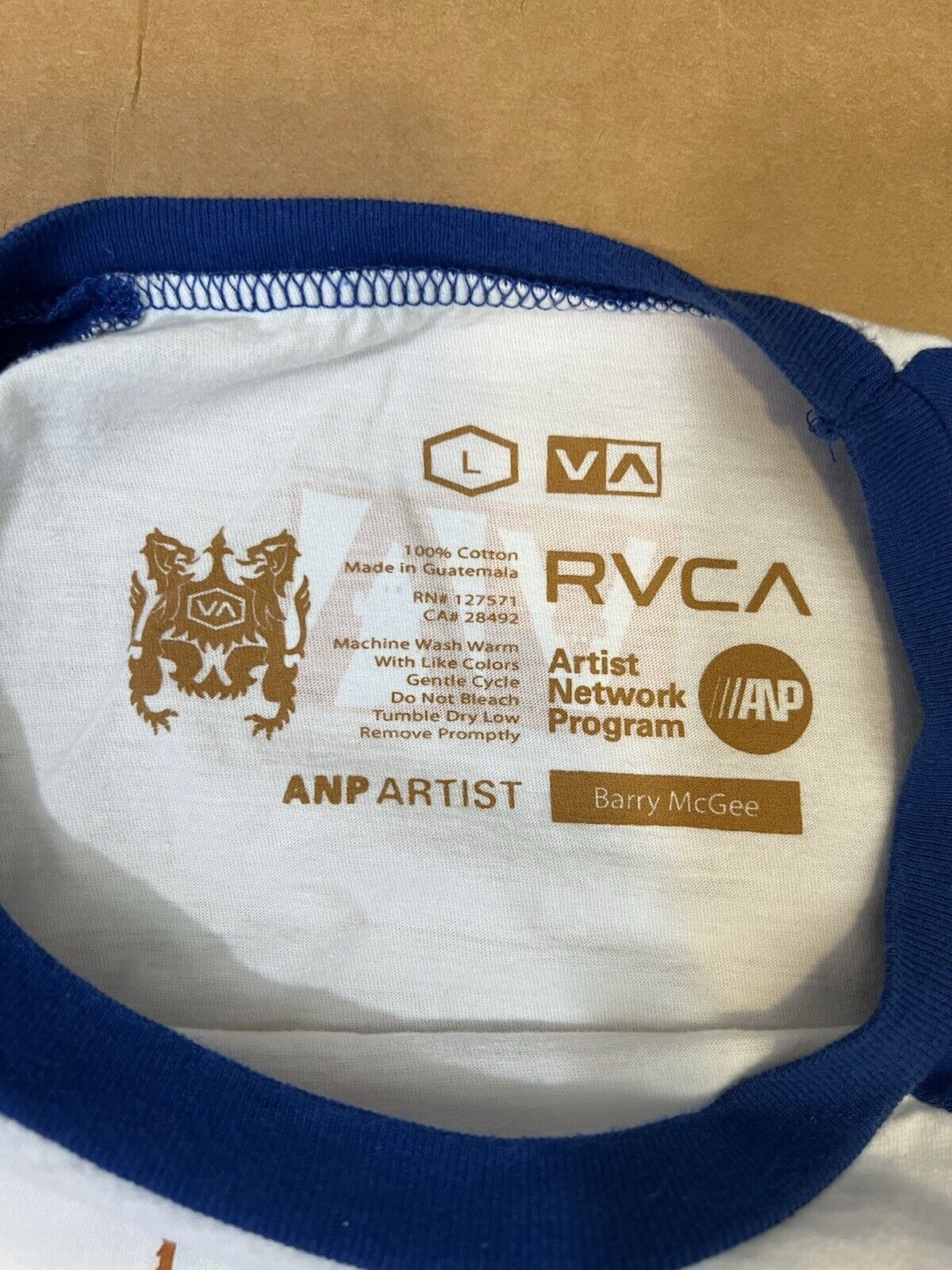 RVCA Barry Mcgee Artist ANP Raglan Shirt Mens Large White Twist One Graffiti Bay - thriftgoblin