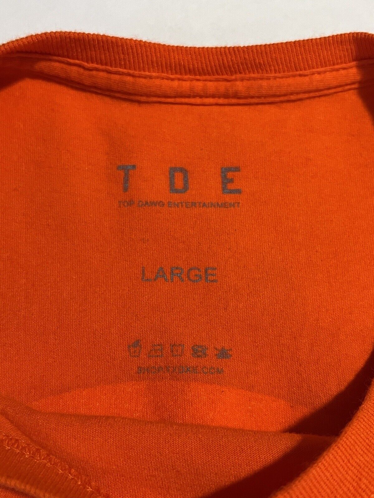 SIR TDE Shirt Mens Orange Short Sleeve Chasing Summer SZA Hip Hop RnB Kdot RARE - thriftgoblin