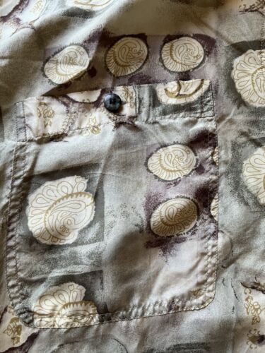 Summa Silk Paisley Bubbles Mens Silk Shirt Button Up Size Large Beige Light Thin - thriftgoblin