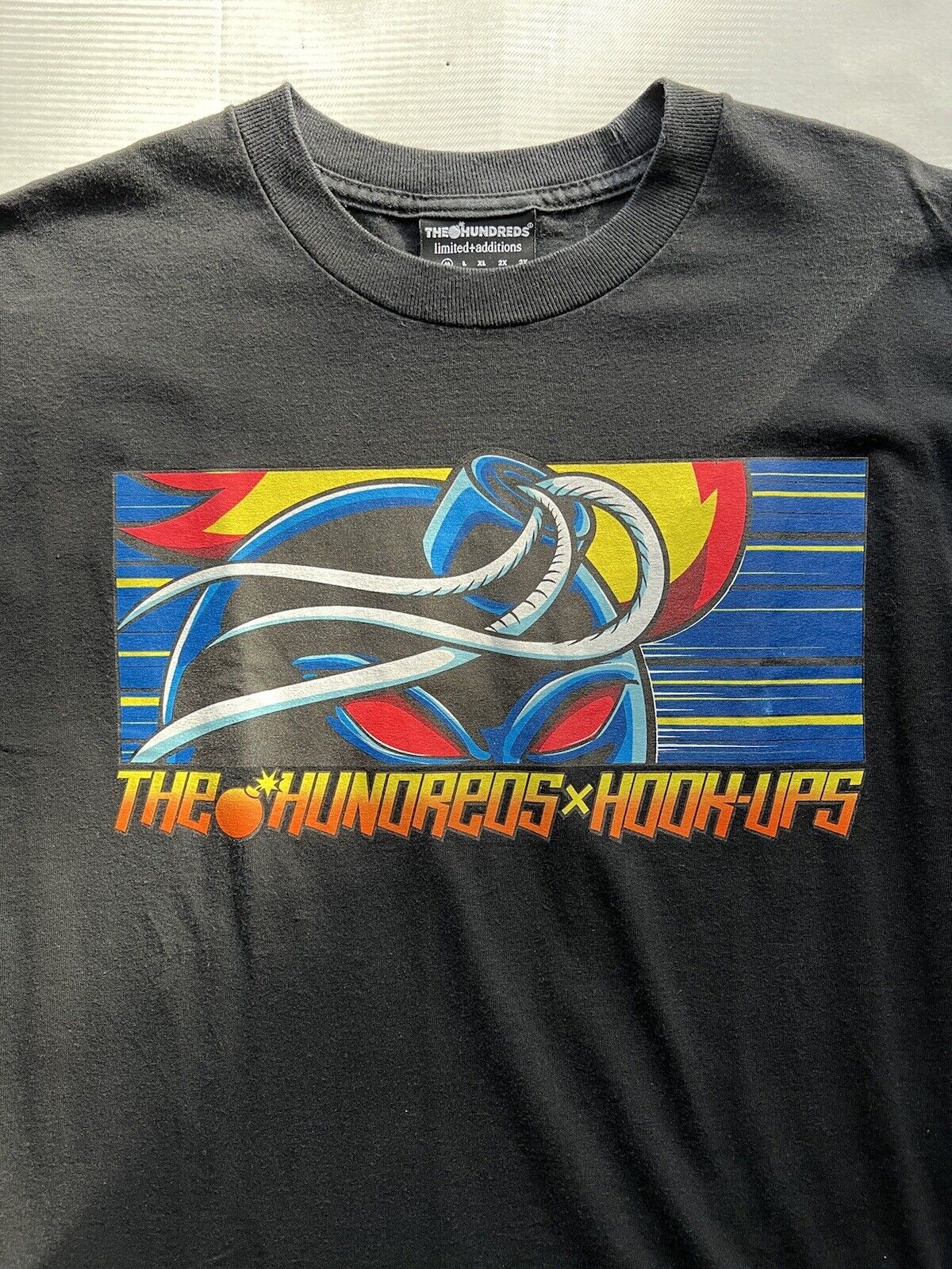 The Hundreds x Hook - Ups Adam Bomb Red Eyes T-Shirt Black Size Medium 2013 - thriftgoblin