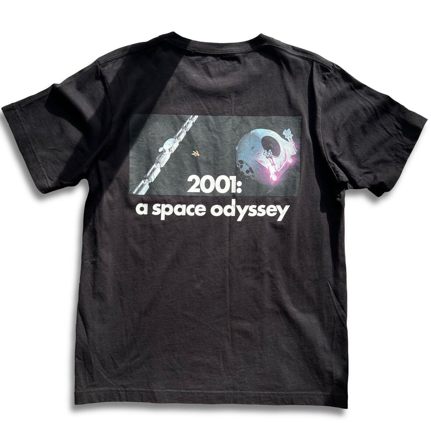 Uniqlo 2001 A Space Odyssey Hal 9000 T Shirt Size Medium Black Stanley Kubrick - thriftgoblin
