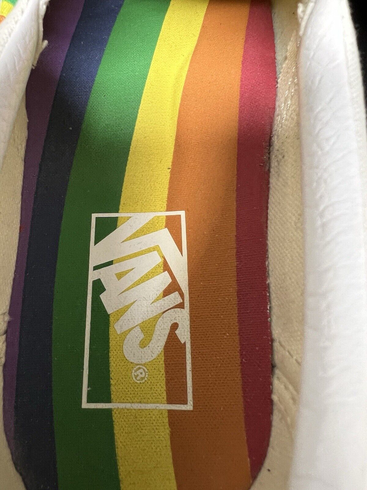 Vans Classic Slip On Rainbowstripe Pride White Rainbow Canvas Shoe Sneaker W9.5 - thriftgoblin