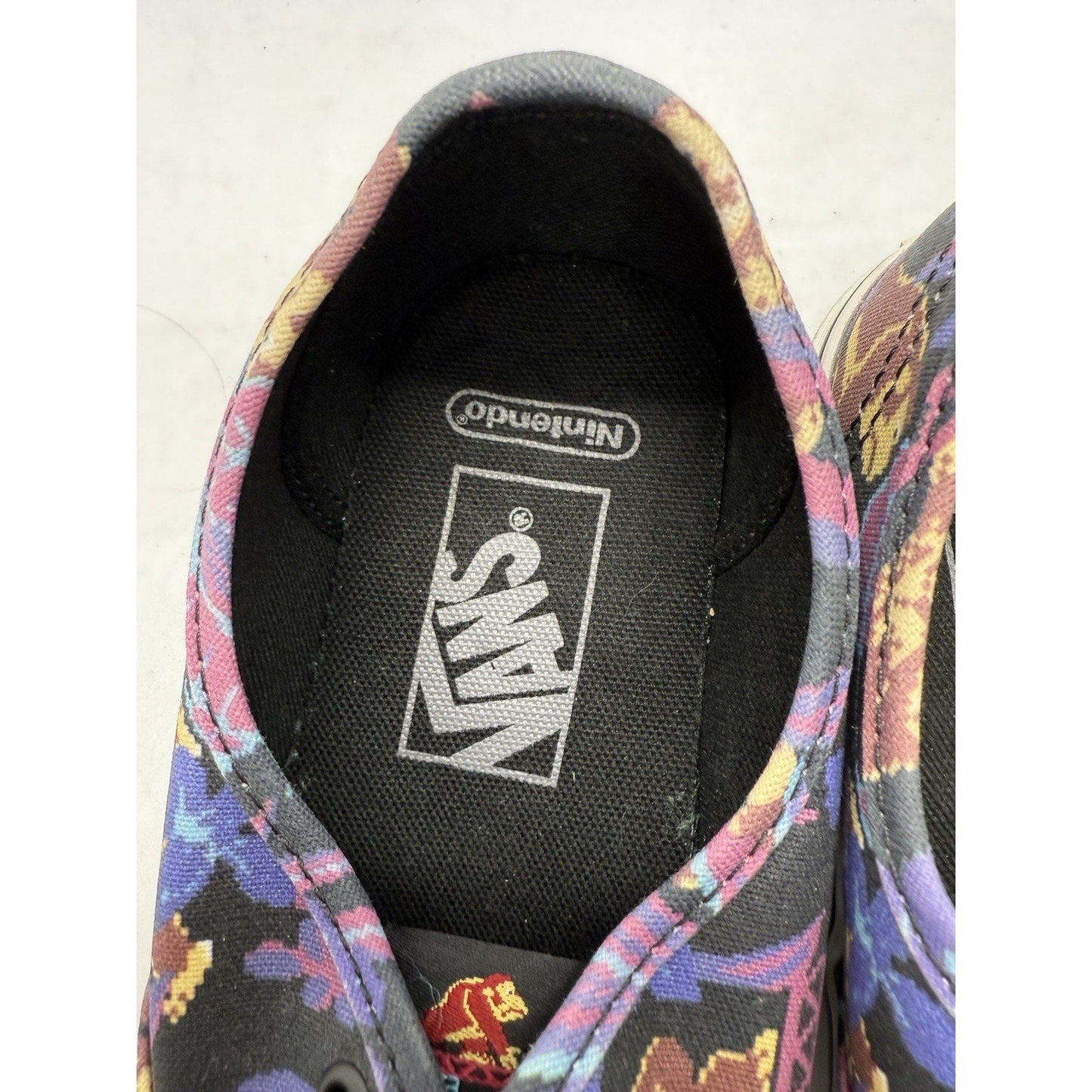 Vans x Nintendo Donkey Kong Authentic Sneakers Black Pixel Print Size 5M/6.5W - thriftgoblin