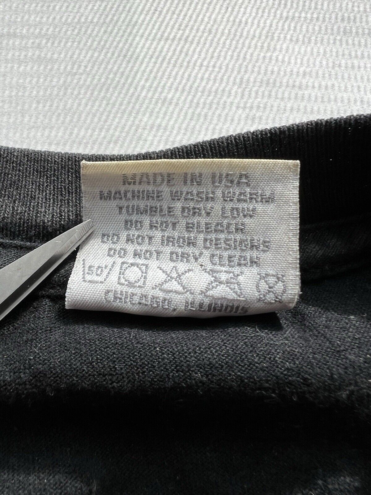 Vintage 2002 Cotton Expressions Faded Periodic Table Of Elements Tee T-Shirt Med - thriftgoblin