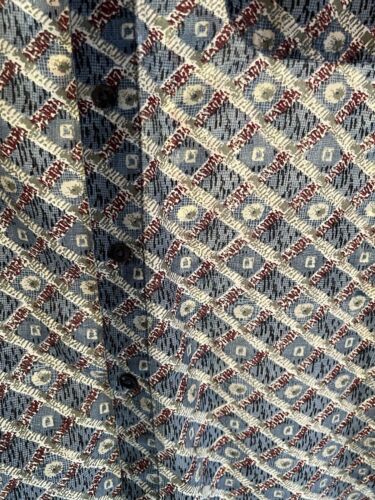 Vintage Chiamare SILK Shirt Mens Medium Blue Diamond Geometric SHORT SLEEVE Thin - thriftgoblin
