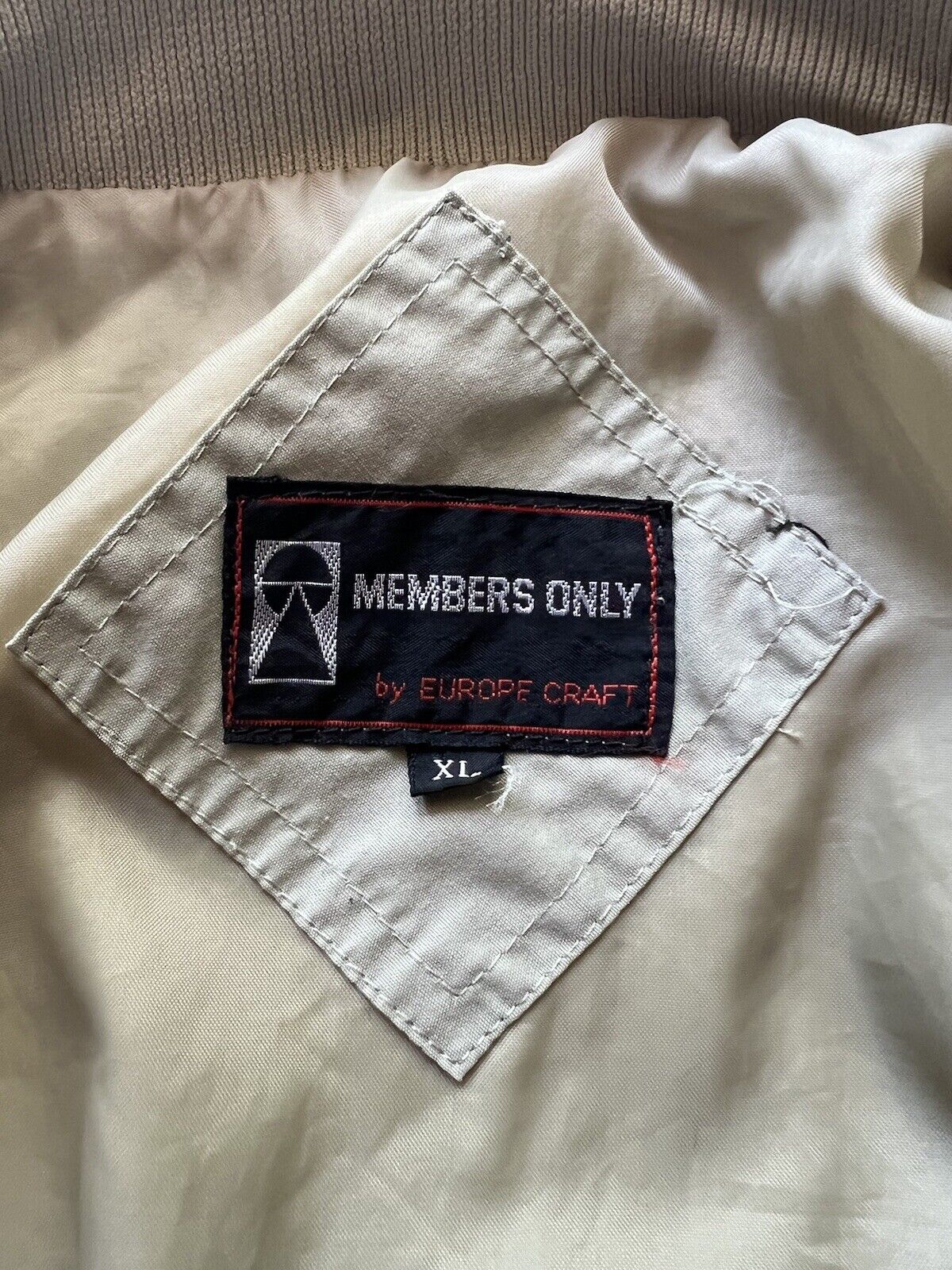 Vintage Members Only Beige Full Zip Polyester Blend Jacket Adult Size XL - thriftgoblin