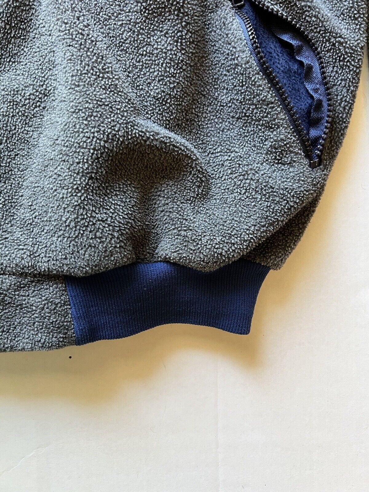 VINTAGE Patagonia Jacket Womens XL Grey Fleece Sweater Full Zip USA - thriftgoblin