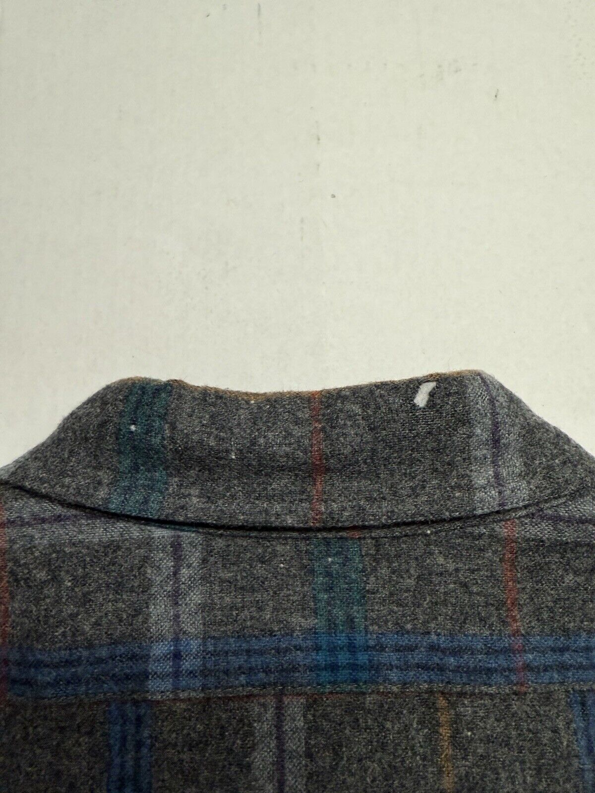 Vintage Pendleton Flannel Shirt Men Grey Pin Stripe Wool Plaid Large Pocket USA - thriftgoblin