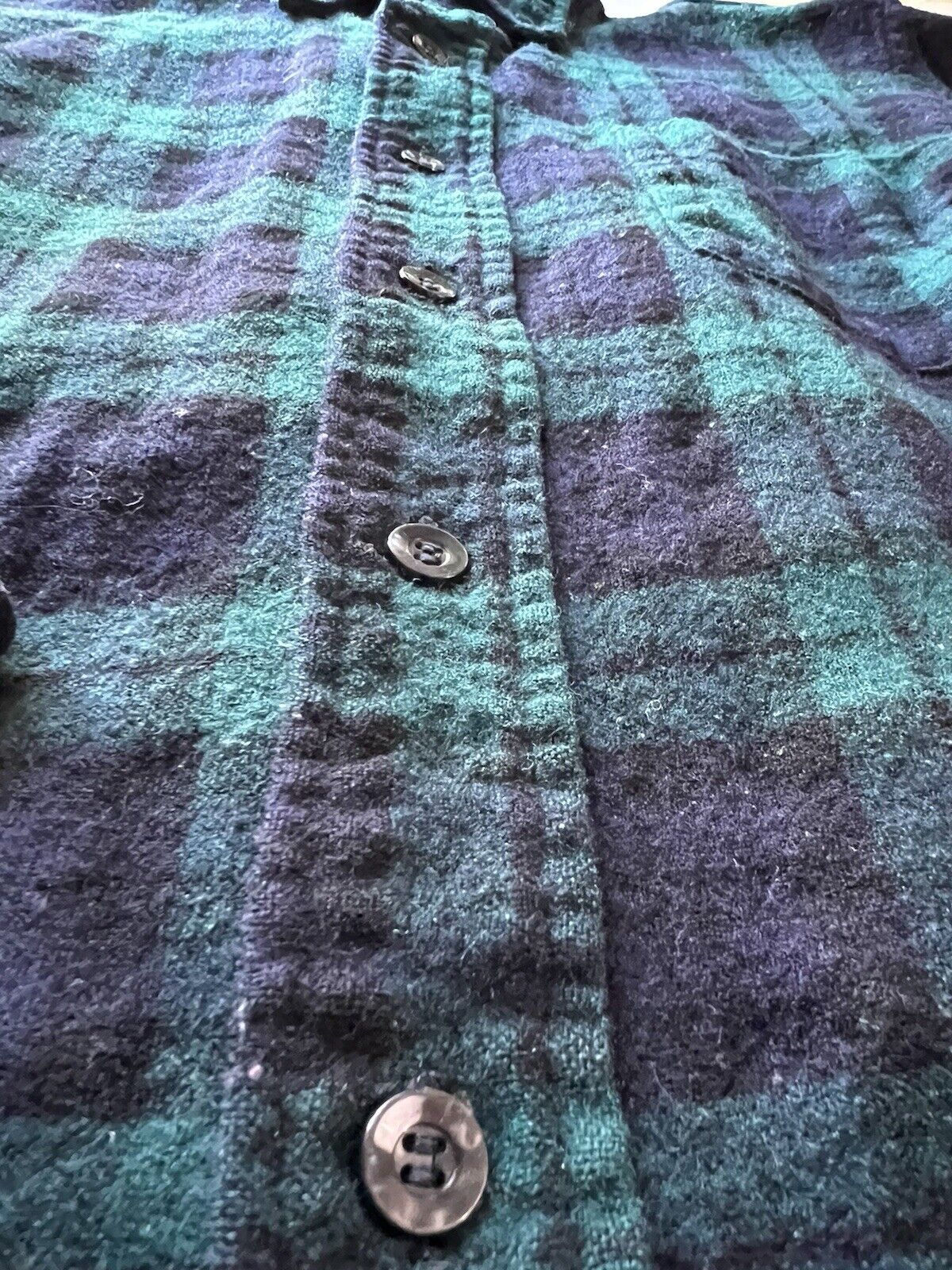 Vintage Pendleton Flannel Shirt Mens Blue Green Wool Plaid Small USA - thriftgoblin